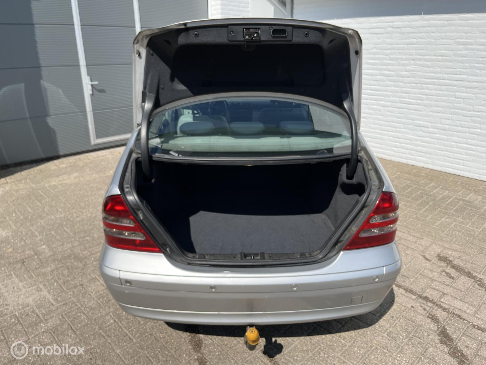 Foto van Mercedes-Benz C 220 CDI