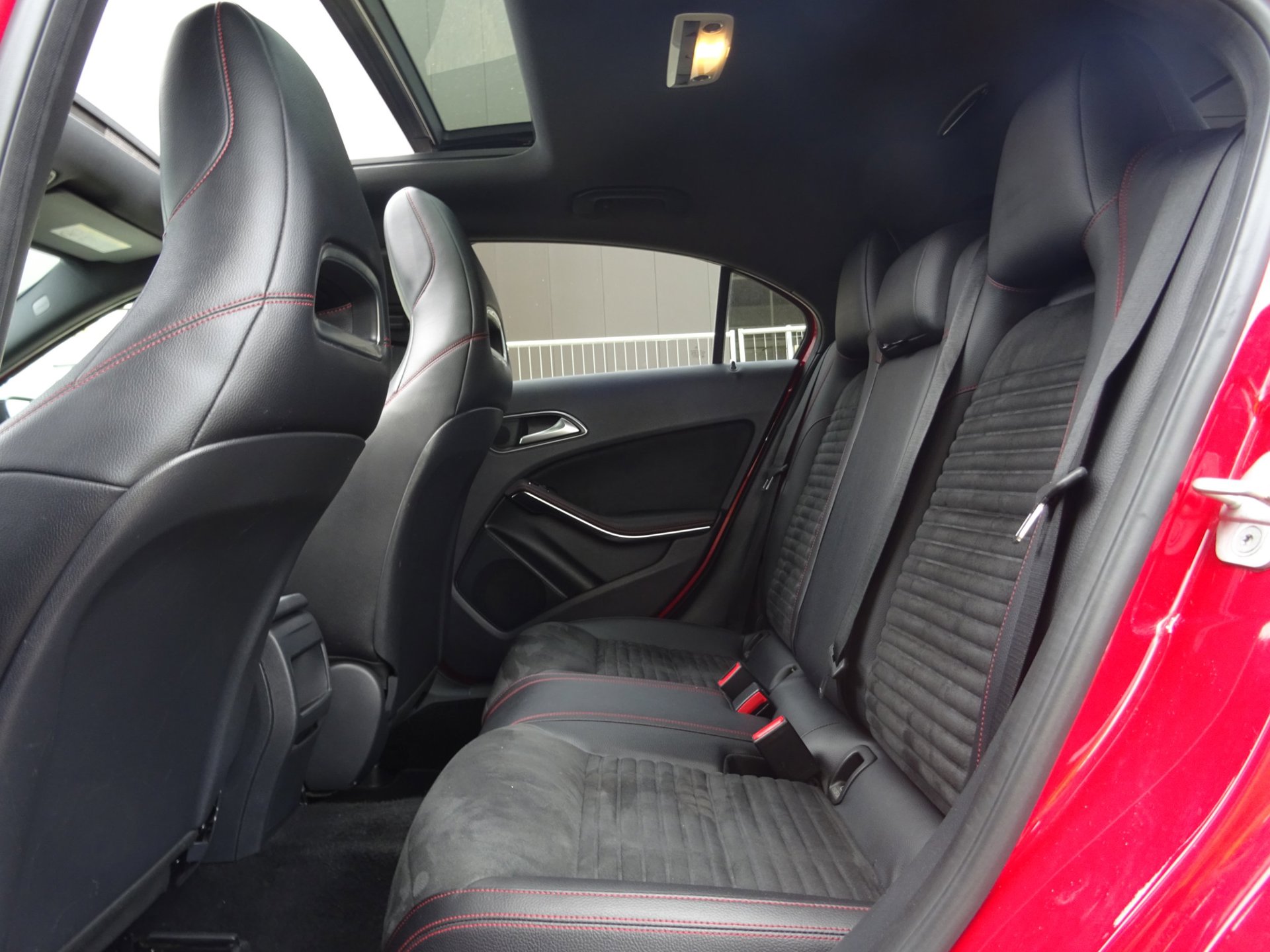 Foto van Mercedes-Benz A 180
