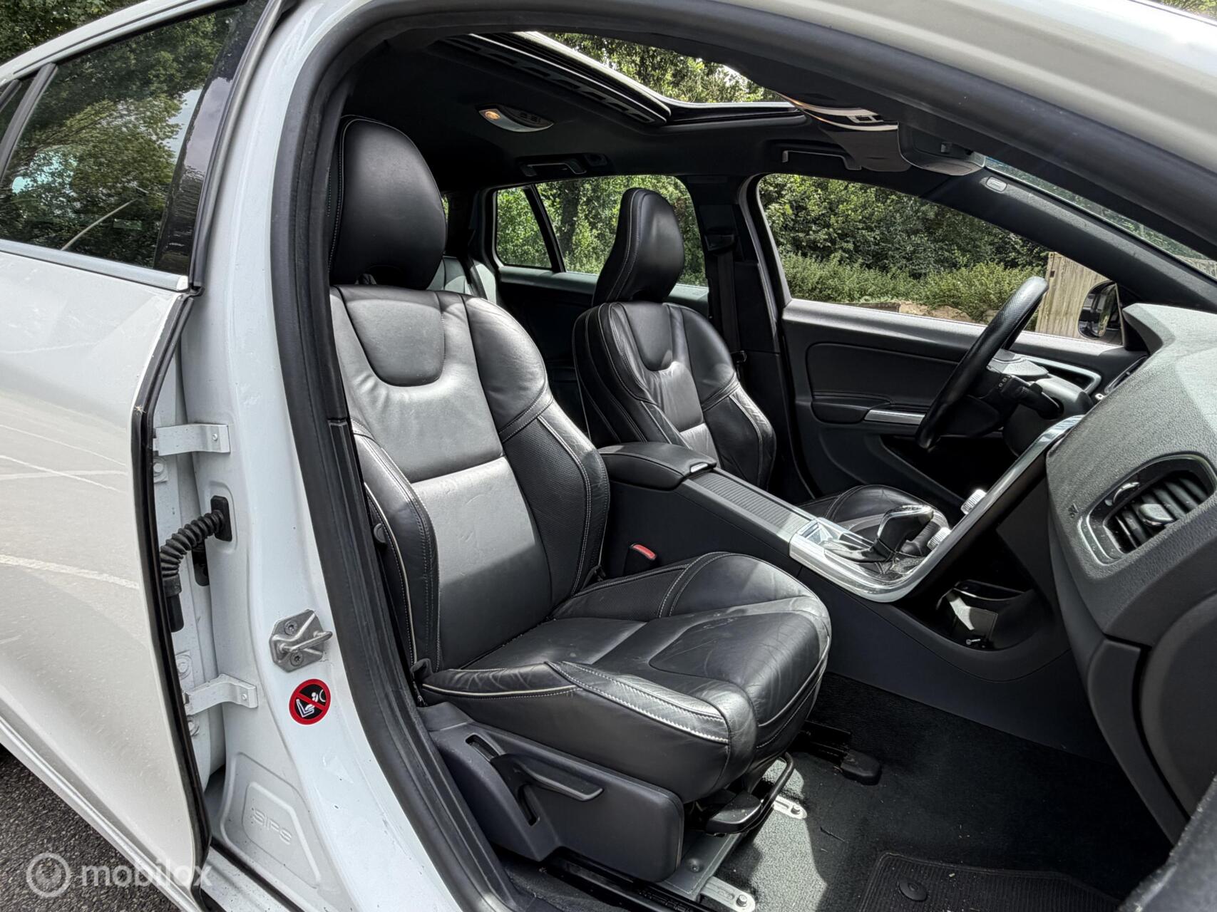 Foto van Volvo V60 Plug In Hybrid