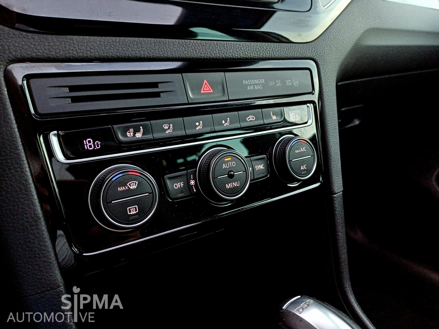 Foto van Volkswagen Golf Sportsvan