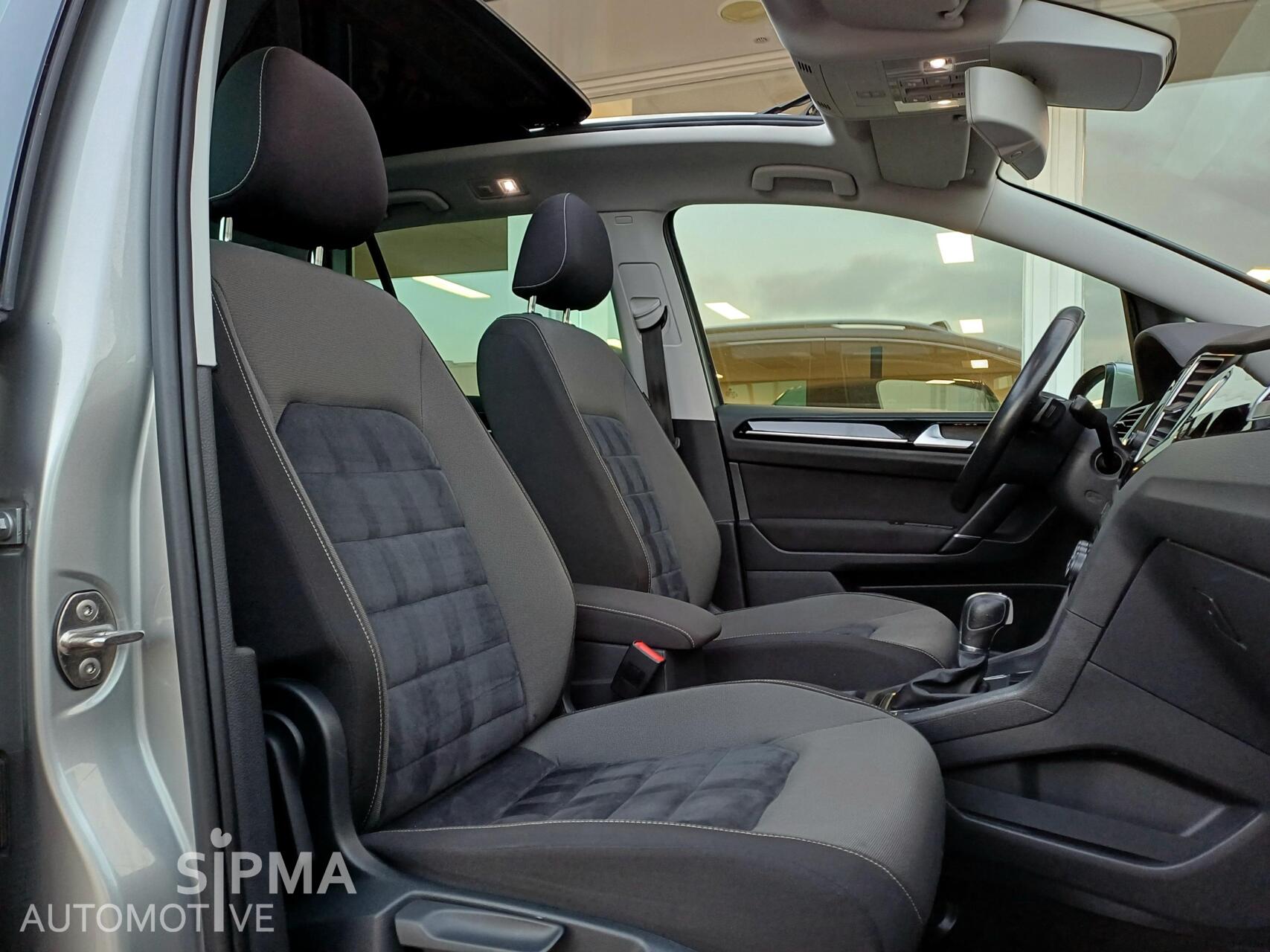 Foto van Volkswagen Golf Sportsvan