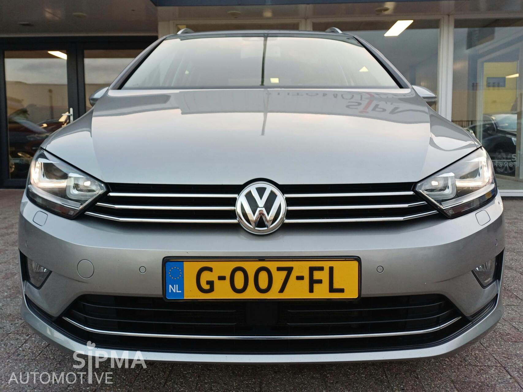 Foto van Volkswagen Golf Sportsvan