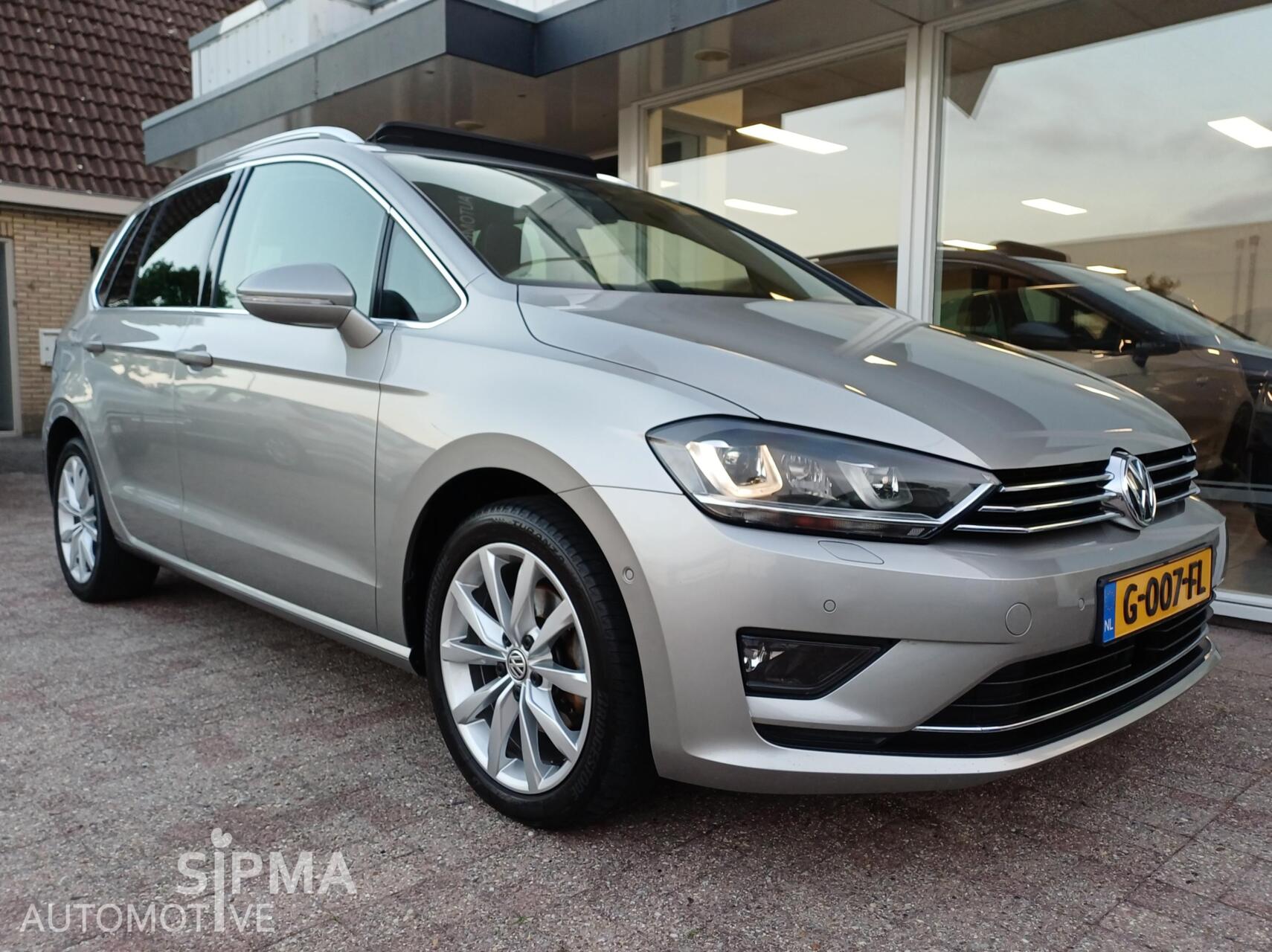 Foto van Volkswagen Golf Sportsvan