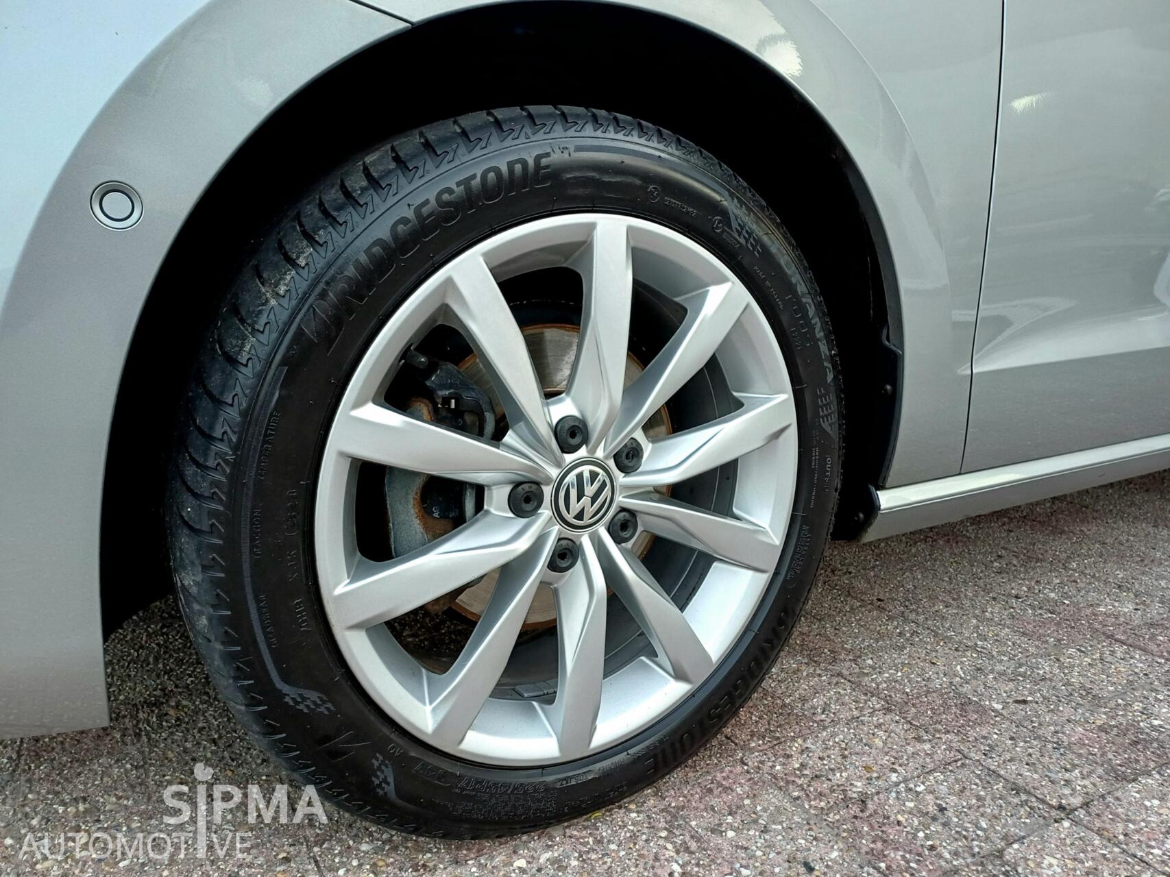 Foto van Volkswagen Golf Sportsvan