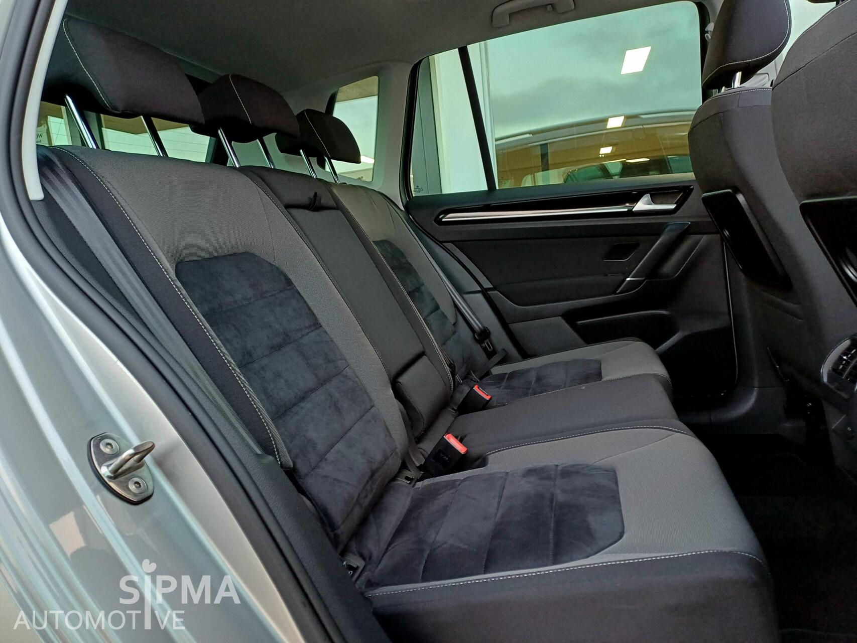 Foto van Volkswagen Golf Sportsvan