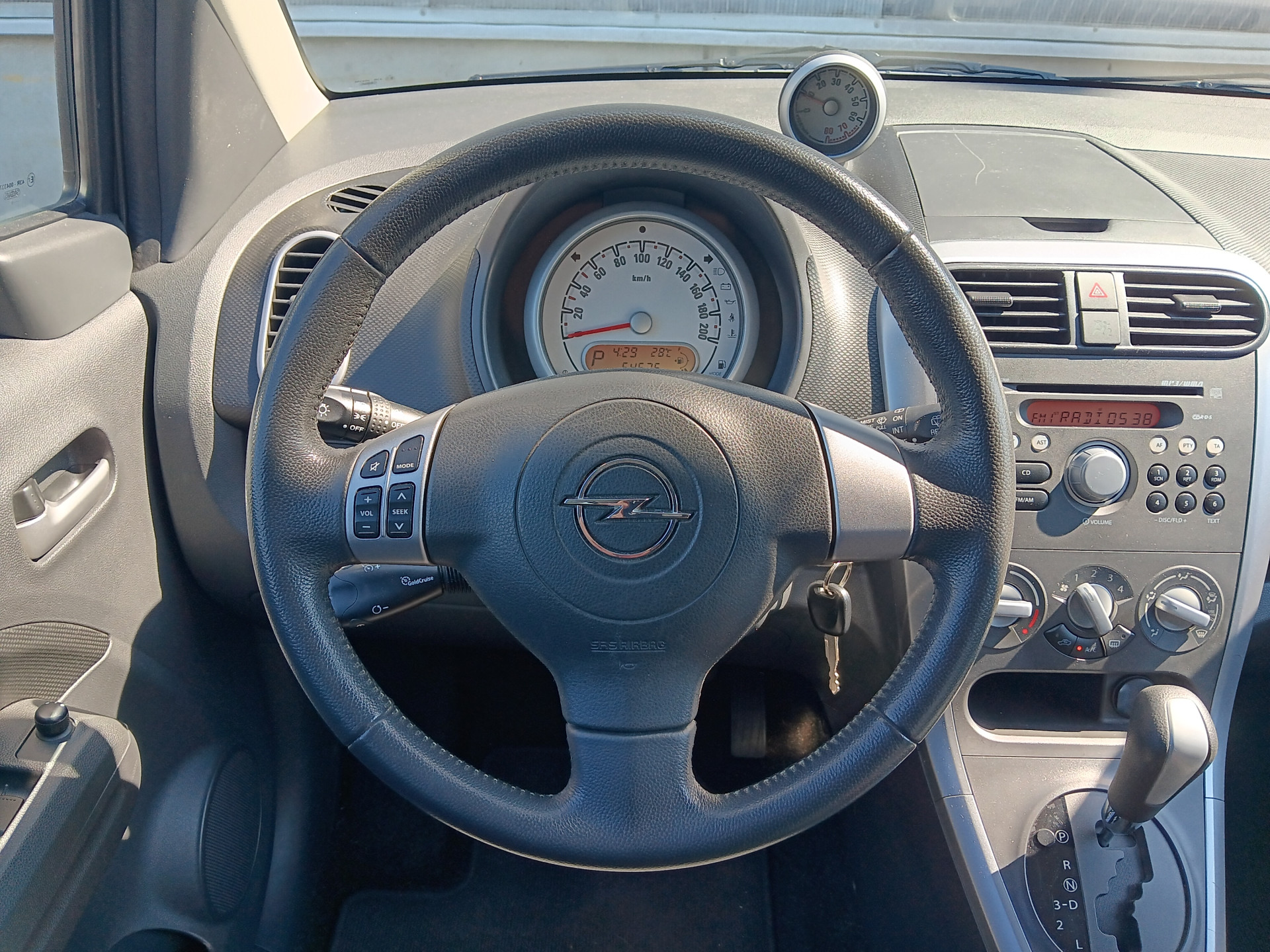 Foto van Opel Agila