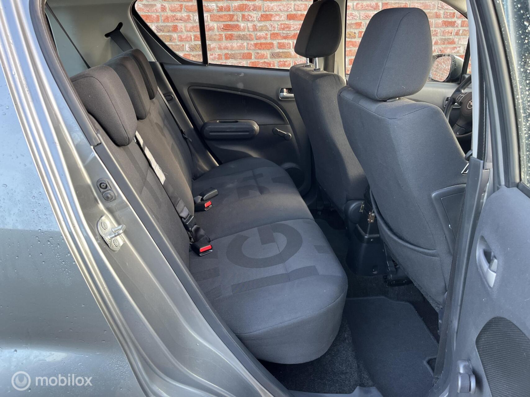 Foto van Opel Agila