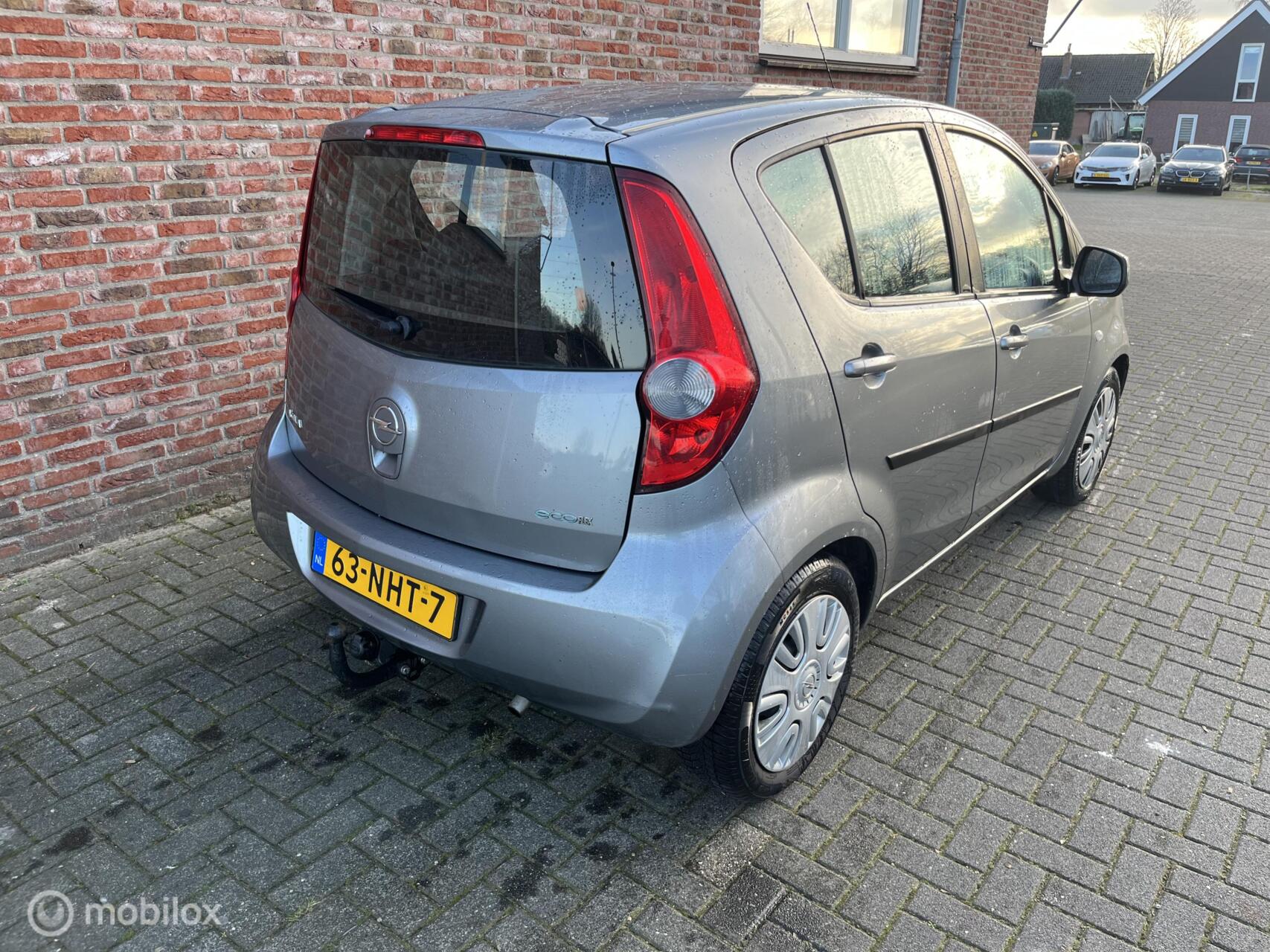 Foto van Opel Agila