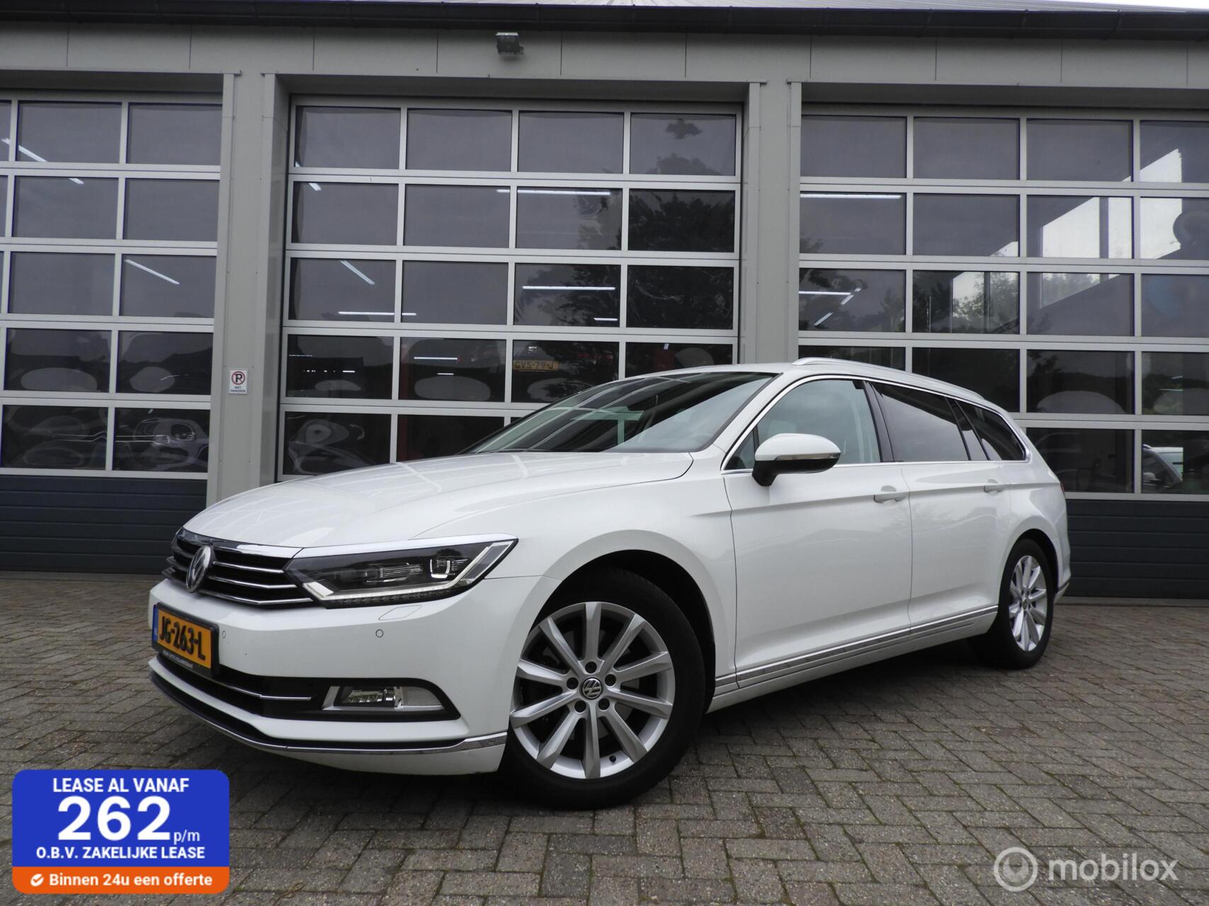 Volkswagen Passat 1.4 TSI Highline , Xenon , Panormadak 2015 - voorkant