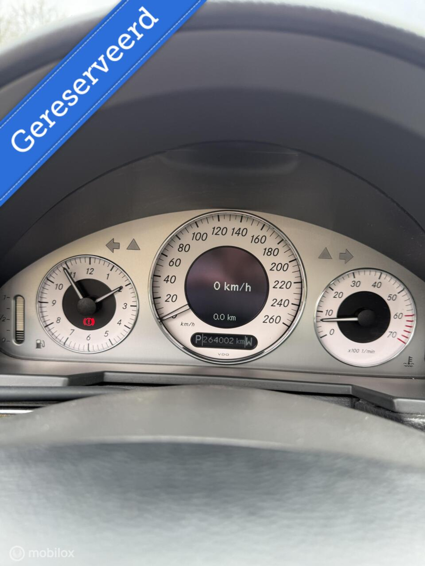 Foto van Mercedes-Benz E 320
