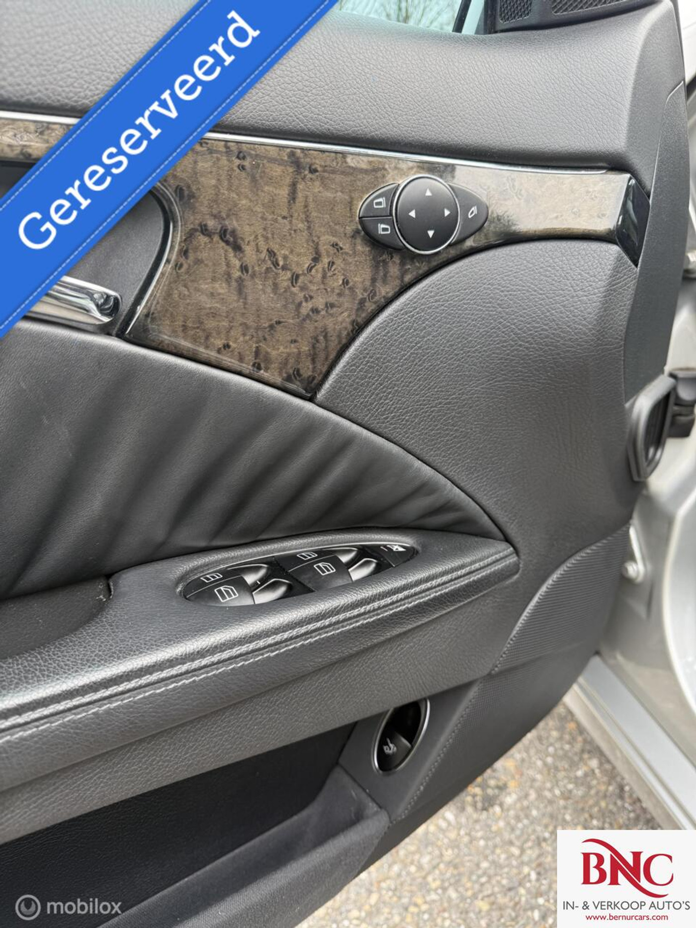 Foto van Mercedes-Benz E 320