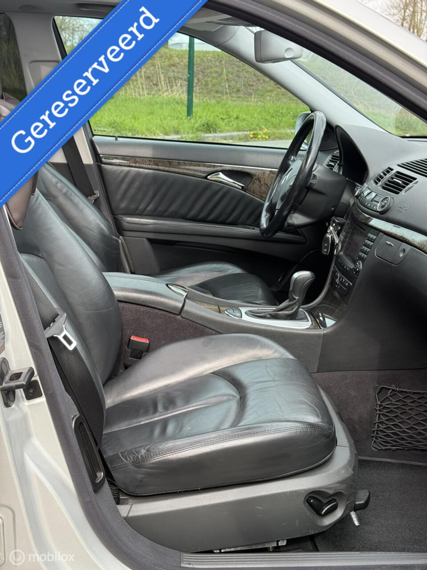 Foto van Mercedes-Benz E 320