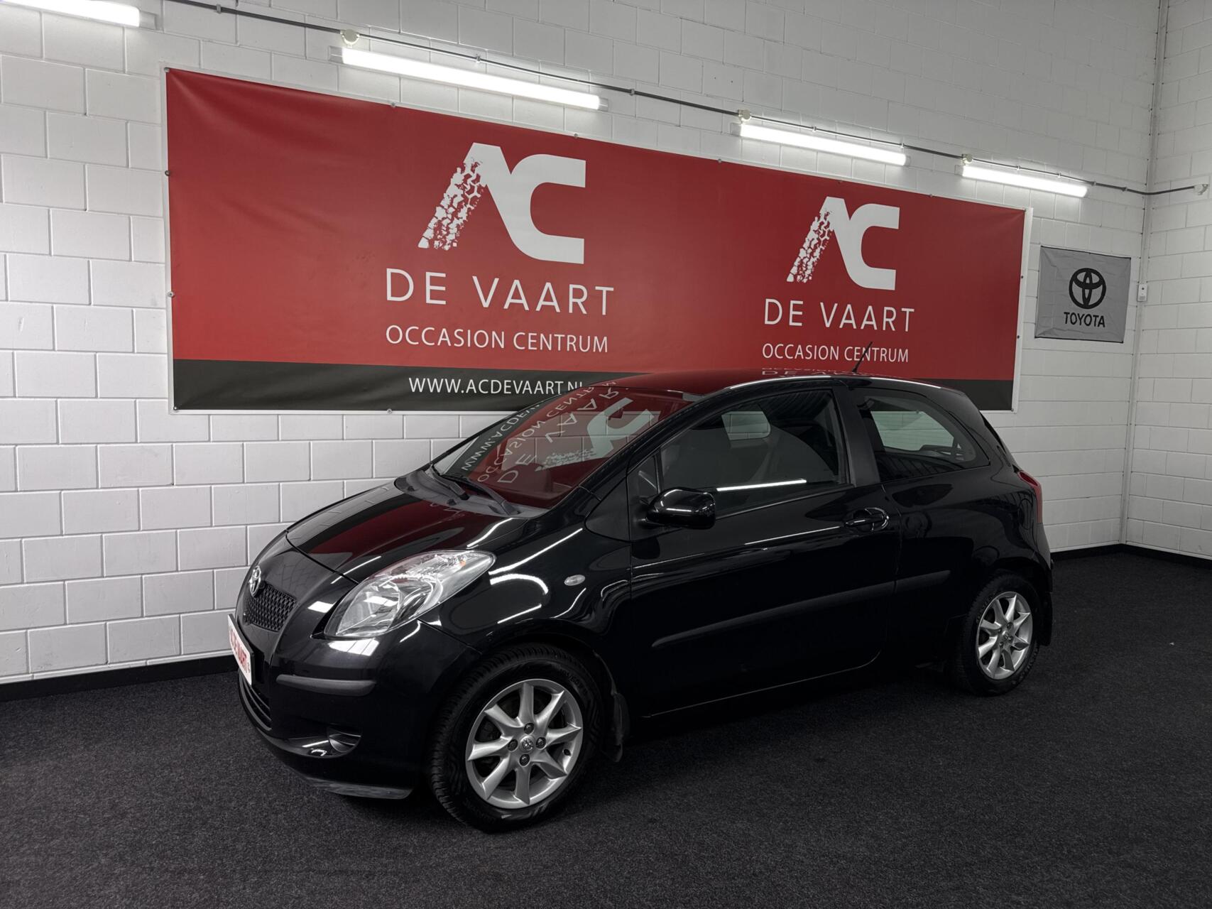 Toyota Yaris 1.3 VVTi Sol - VERKOCHT! 2006 - voorkant