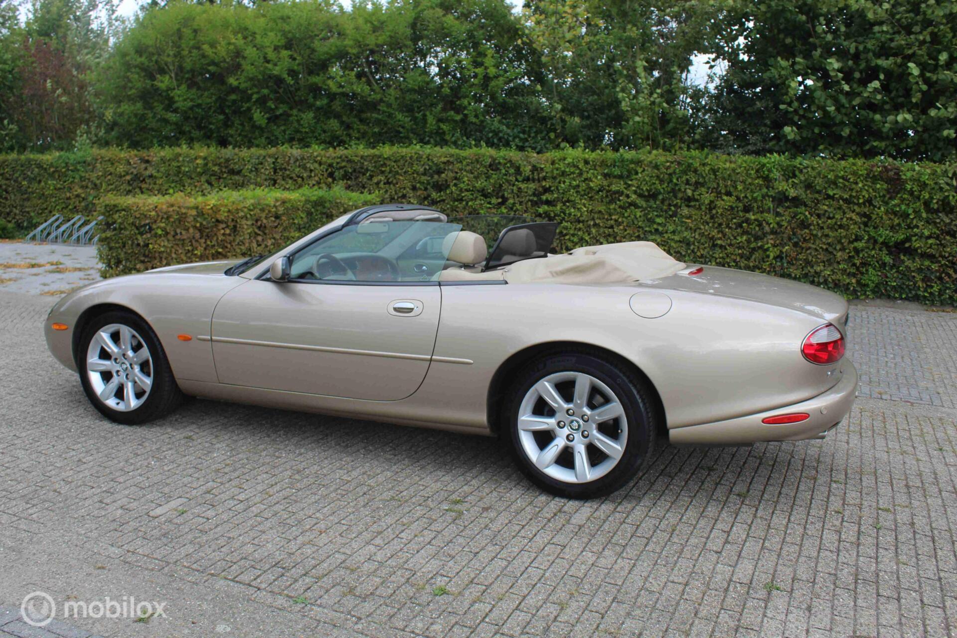 Foto van Jaguar Xk8