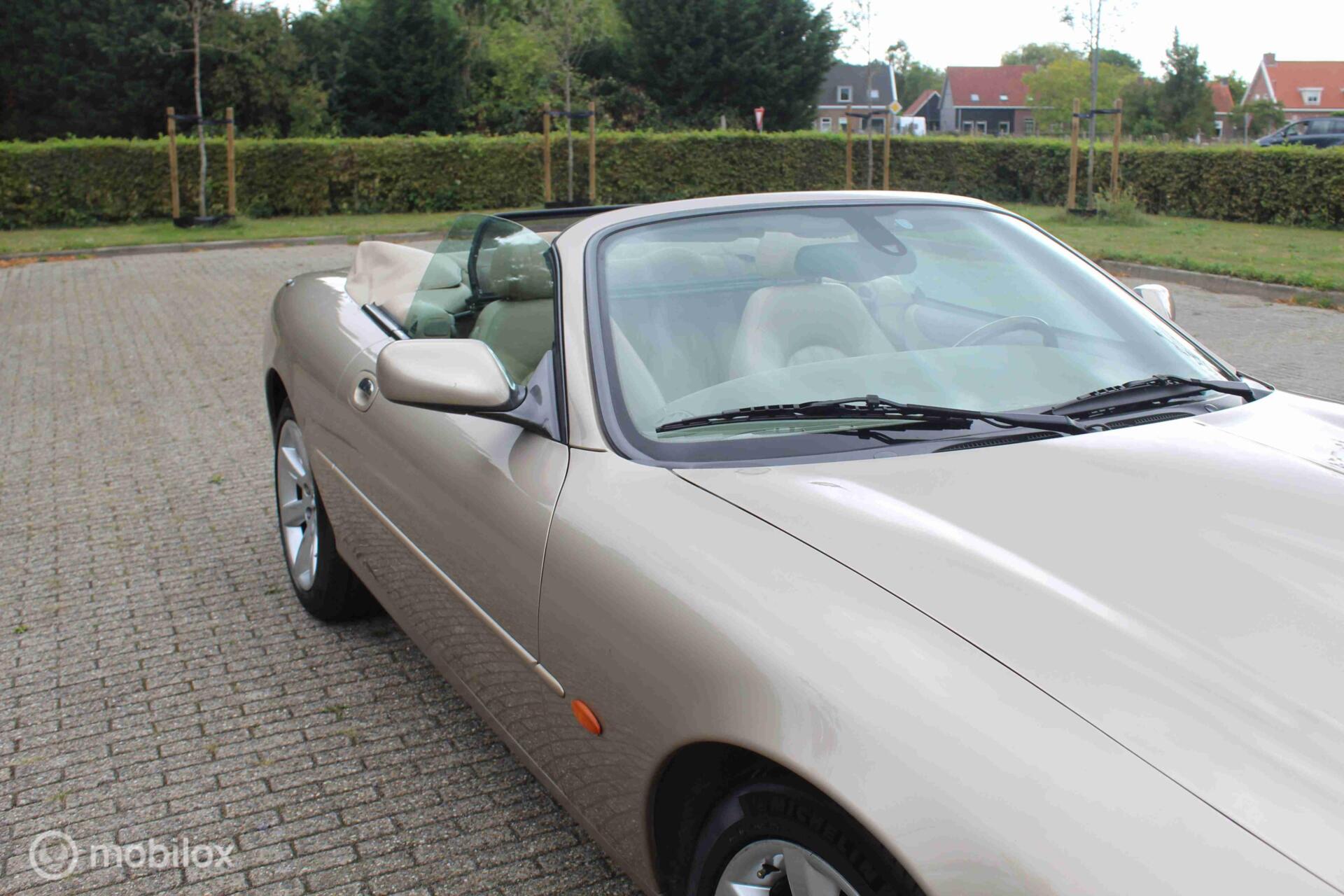 Foto van Jaguar Xk8