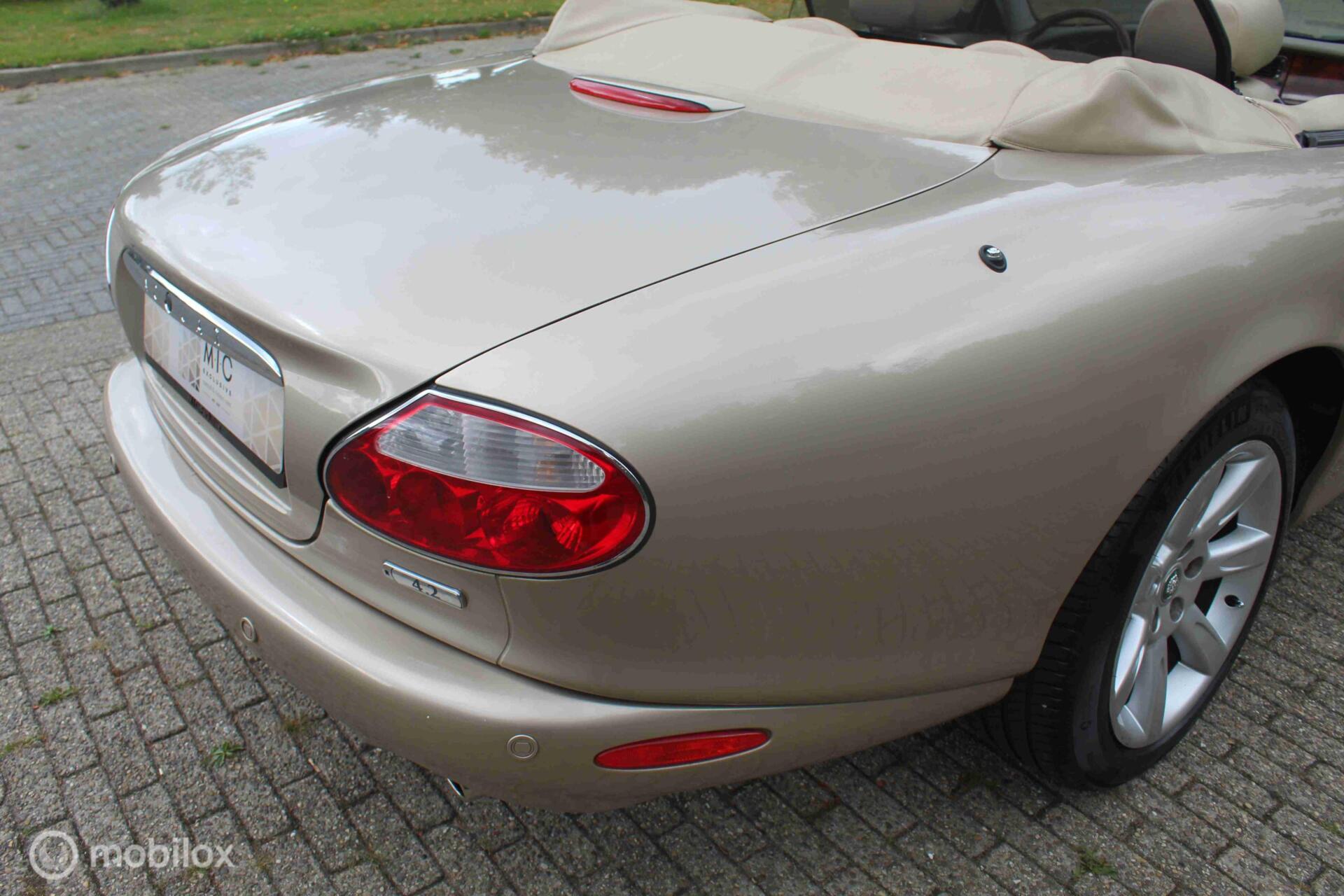 Foto van Jaguar Xk8