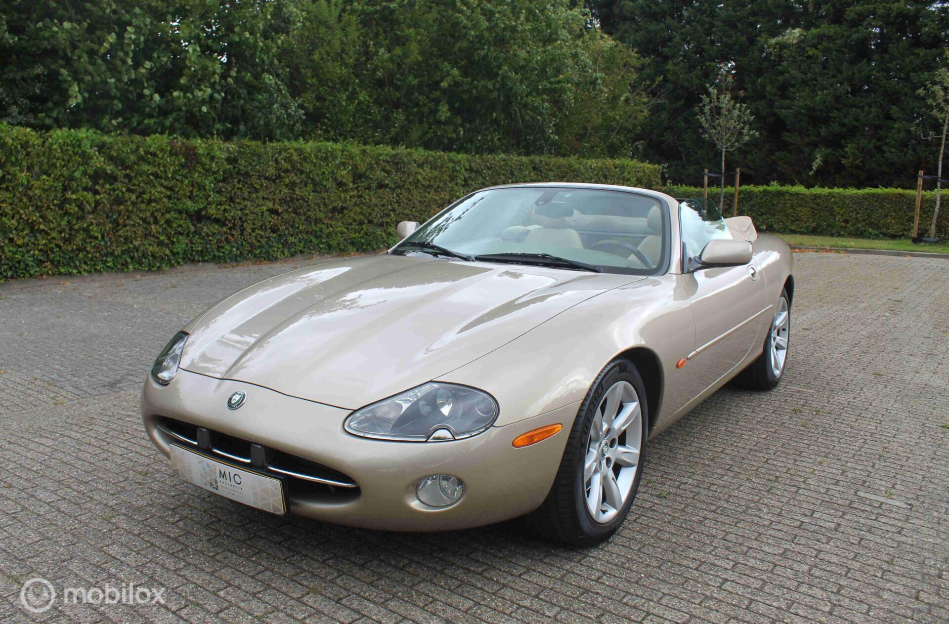 Foto van Jaguar Xk8