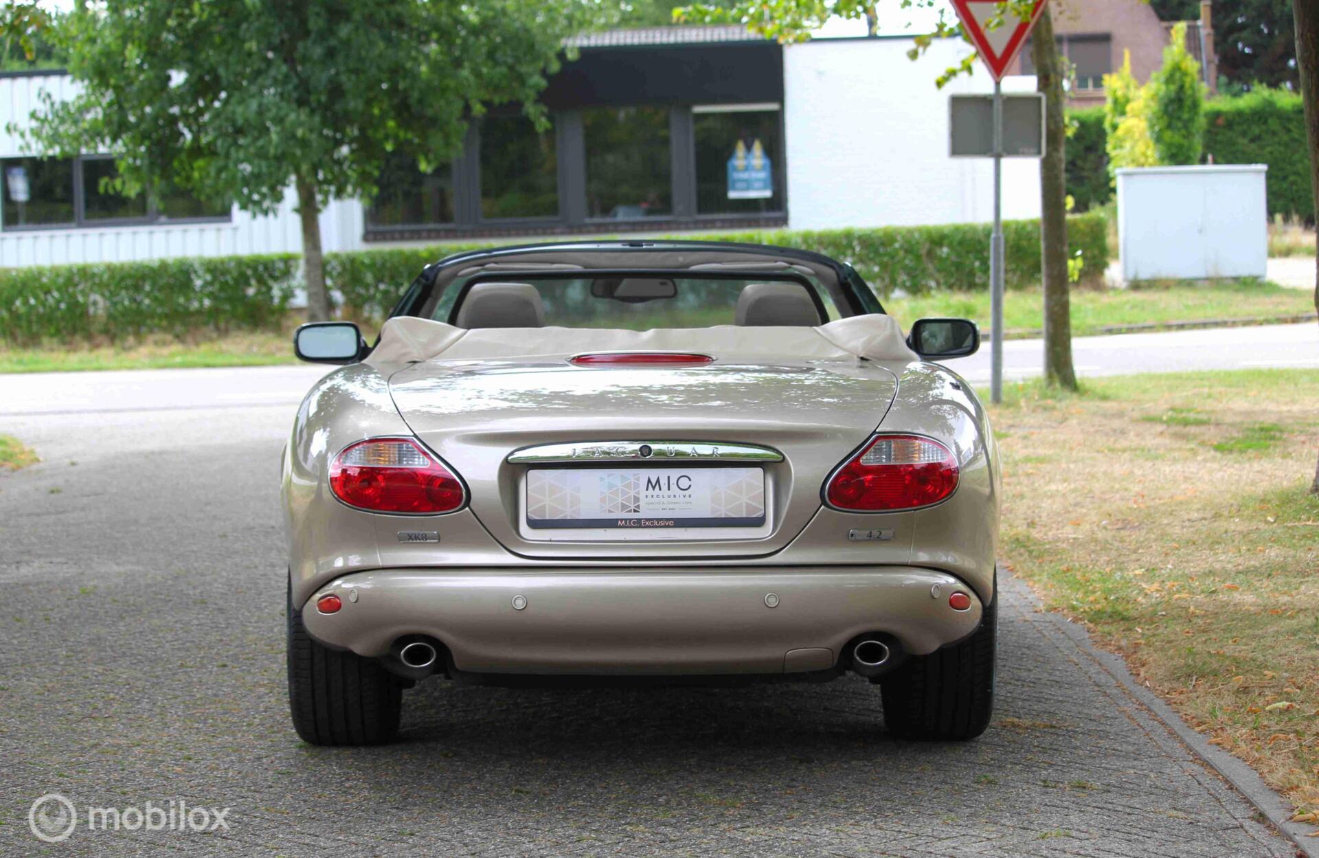 Foto van Jaguar Xk8