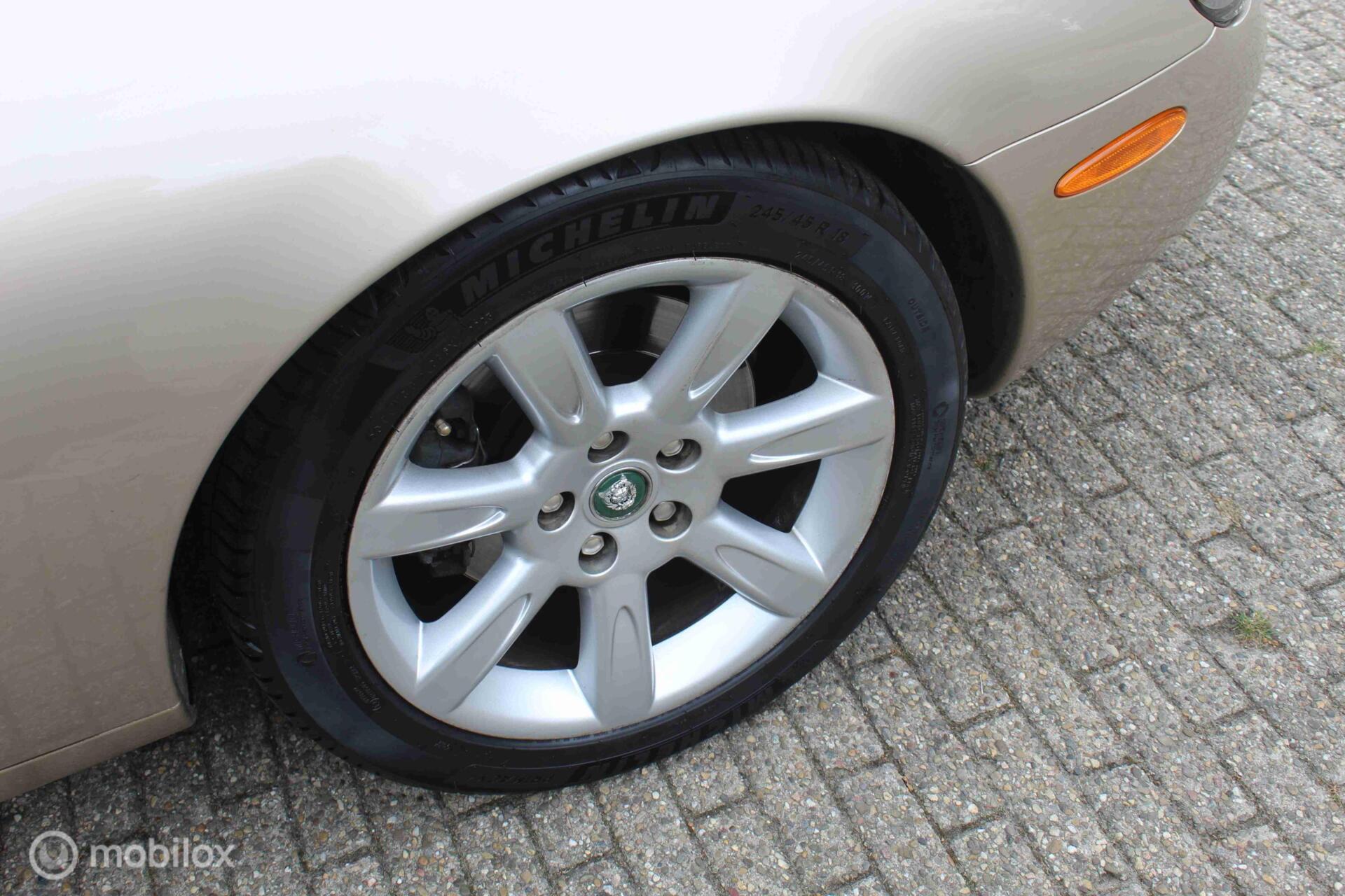 Foto van Jaguar Xk8