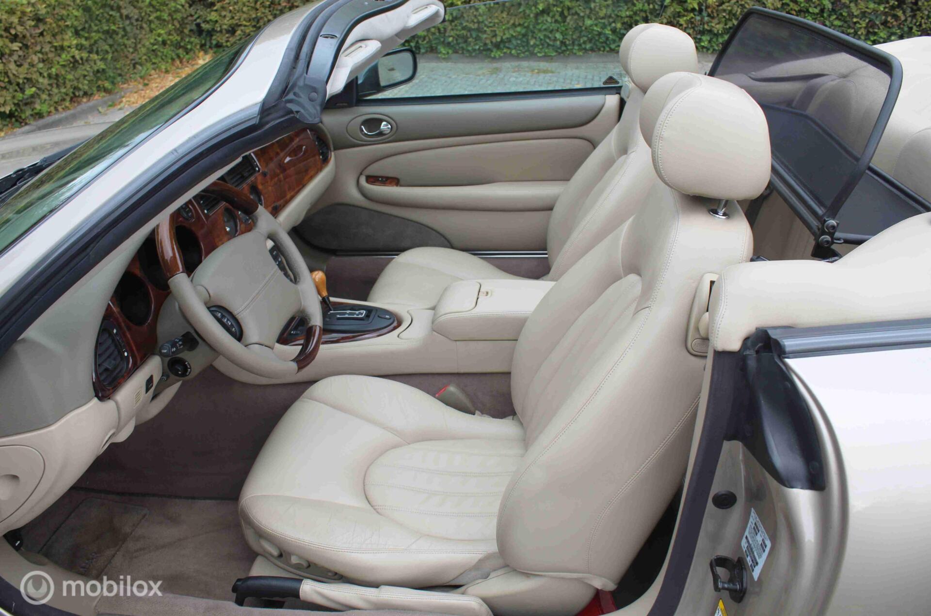Foto van Jaguar Xk8