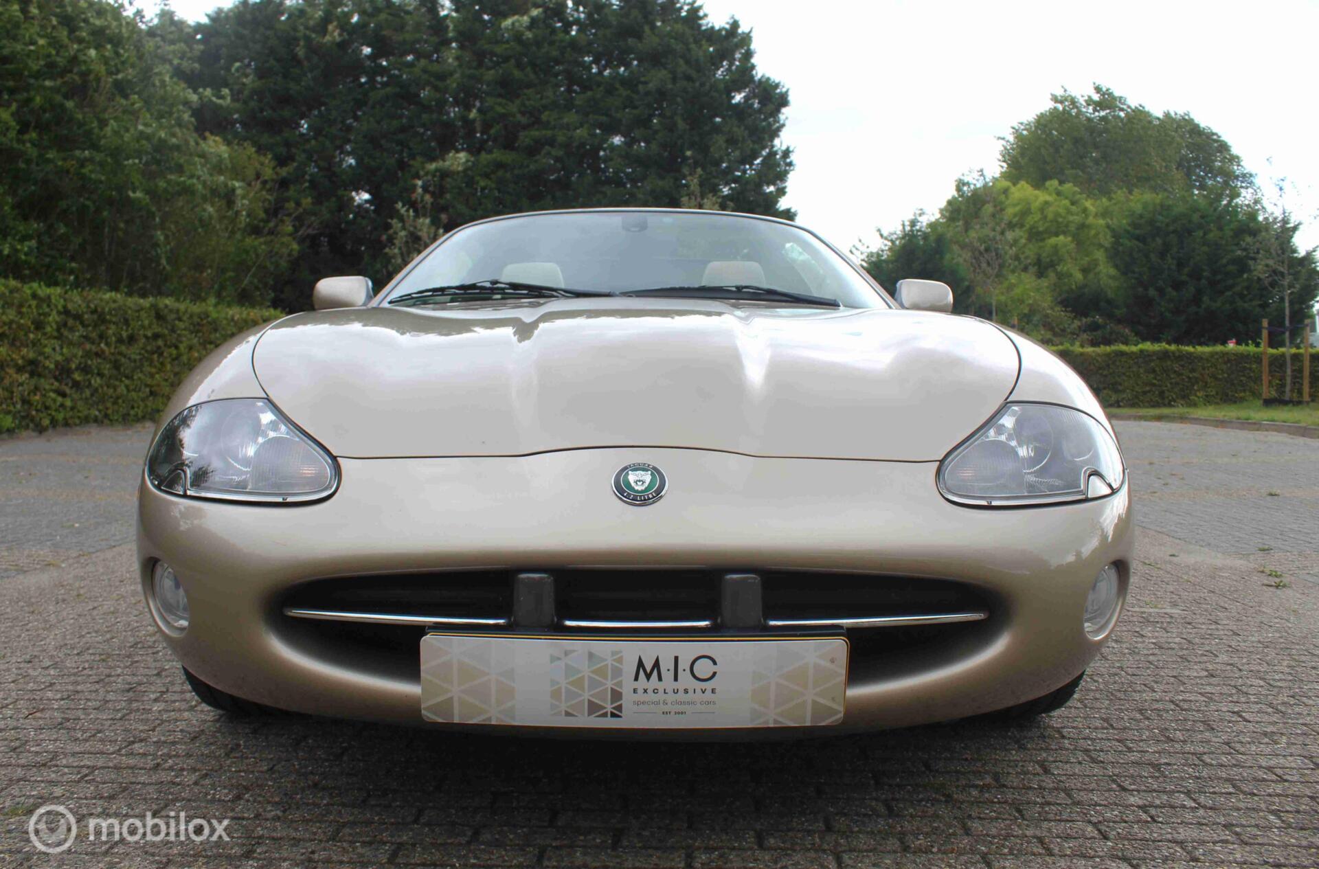 Foto van Jaguar Xk8