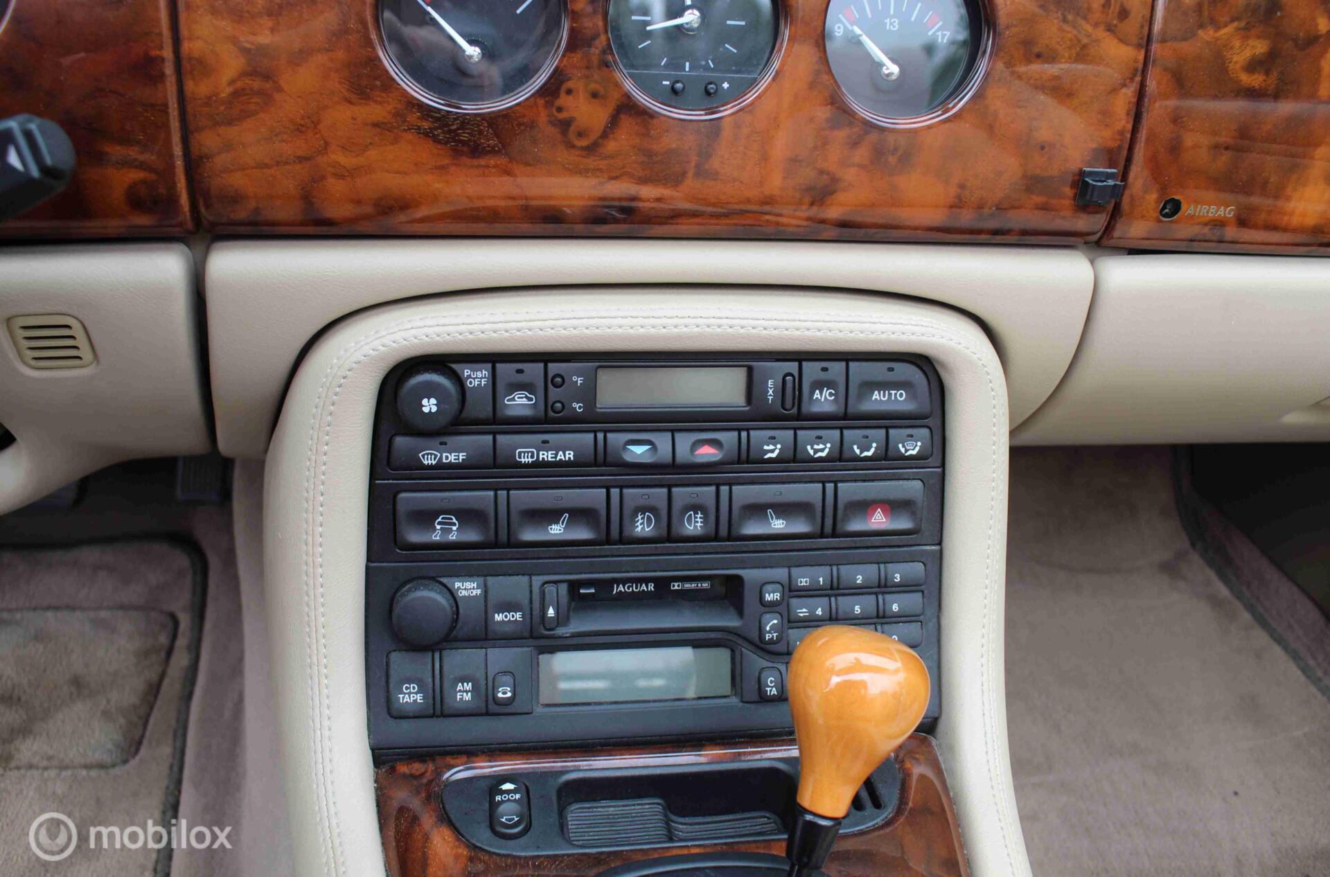 Foto van Jaguar Xk8