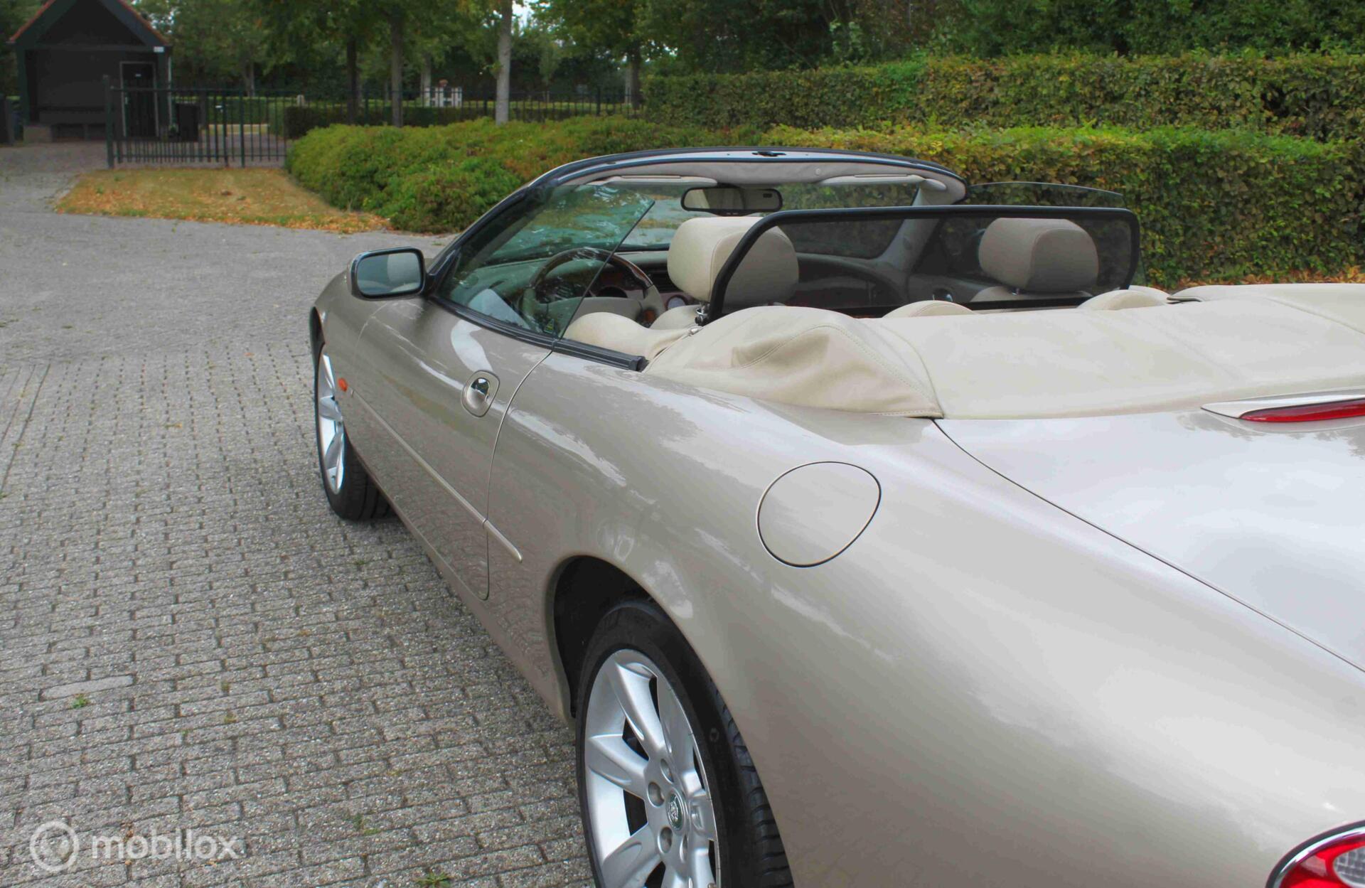 Foto van Jaguar Xk8