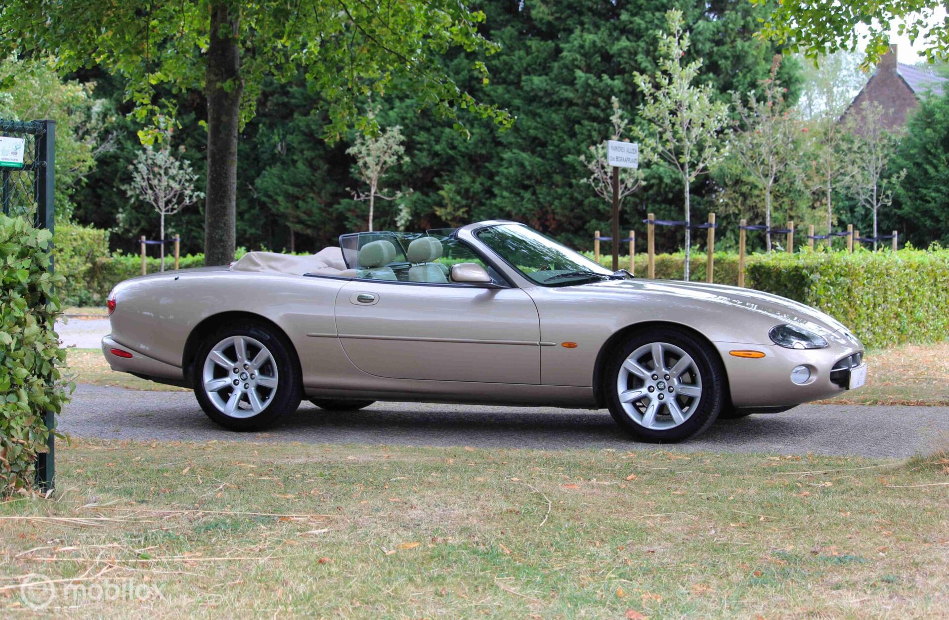 Foto van Jaguar Xk8