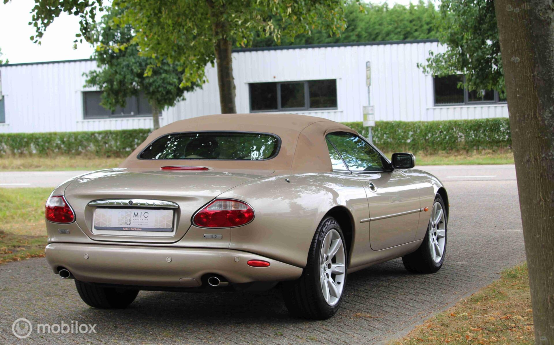 Foto van Jaguar Xk8