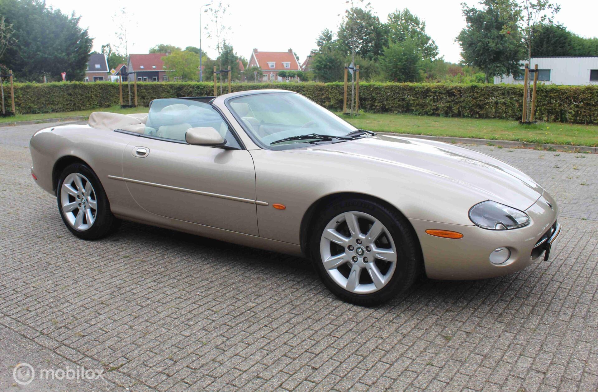 Foto van Jaguar Xk8