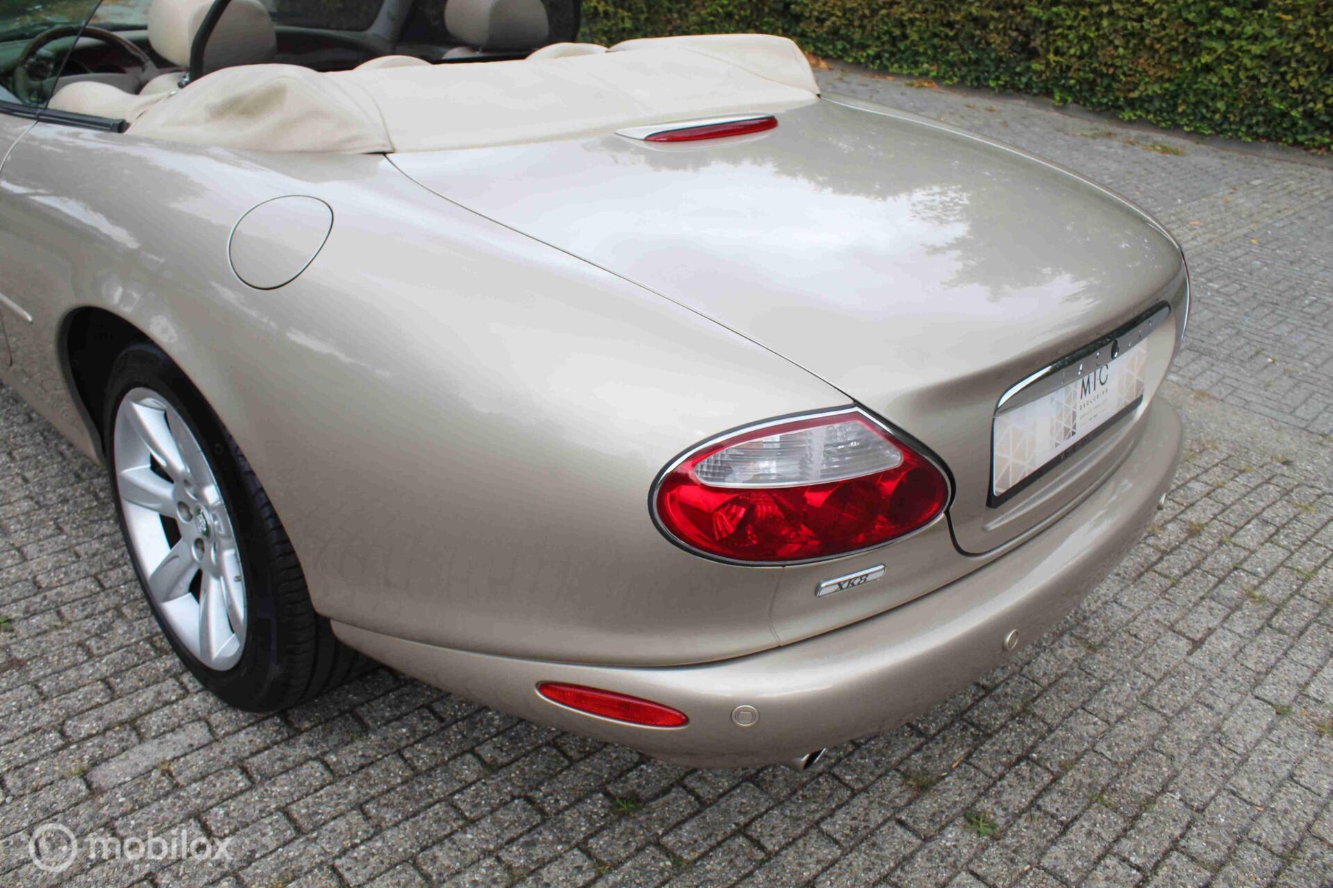 Foto van Jaguar Xk8