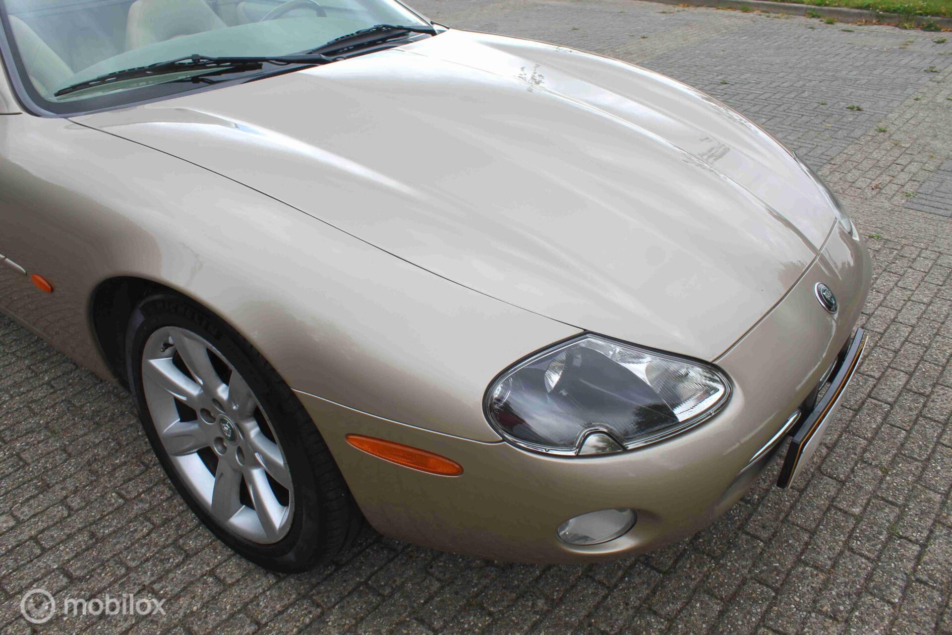 Foto van Jaguar Xk8