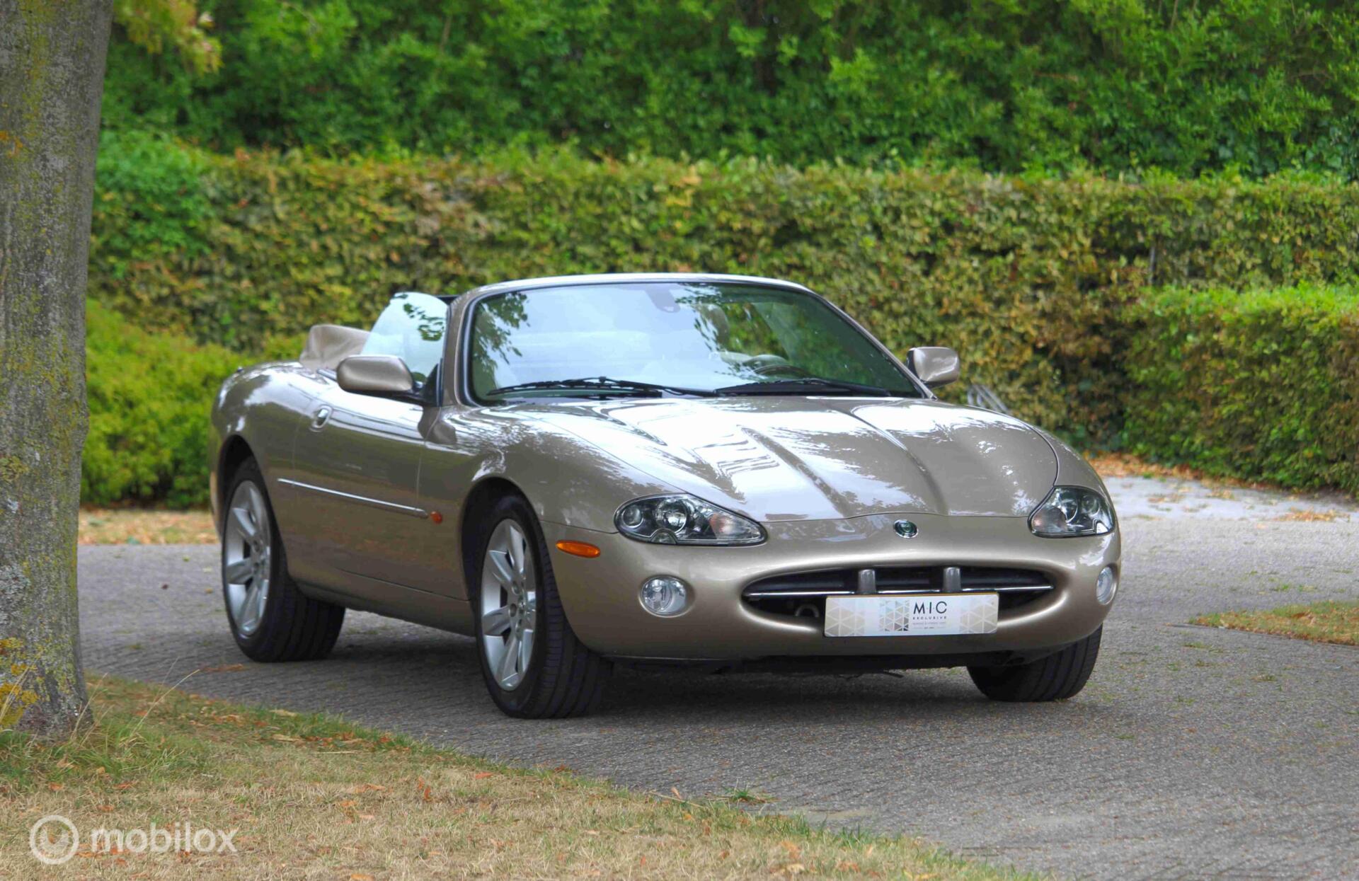Foto van Jaguar Xk8