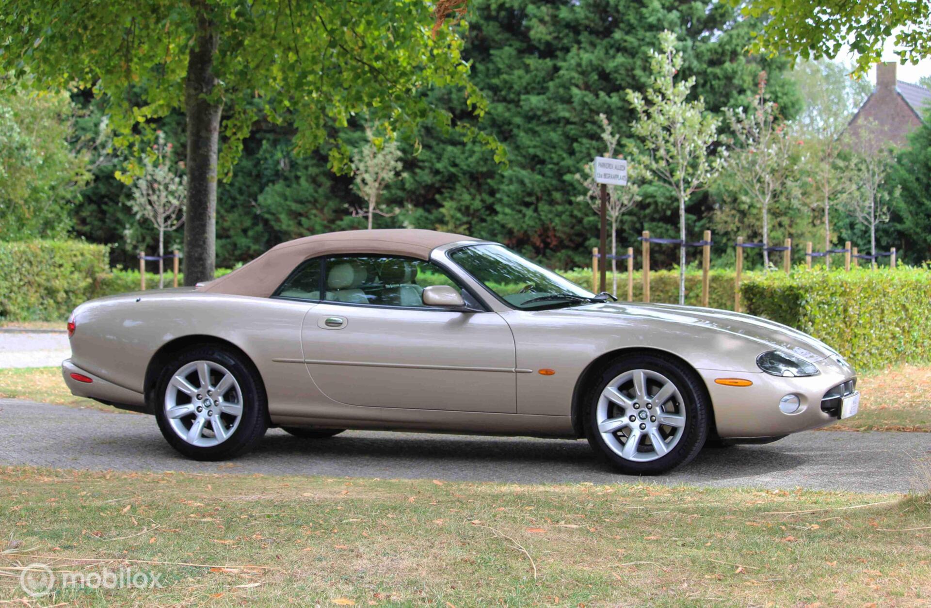 Foto van Jaguar Xk8
