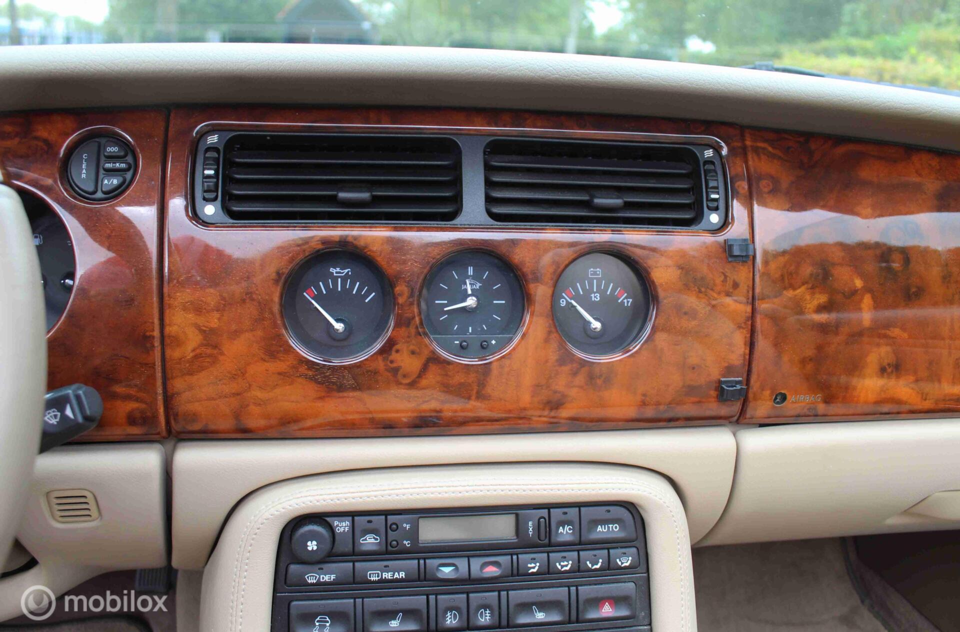Foto van Jaguar Xk8