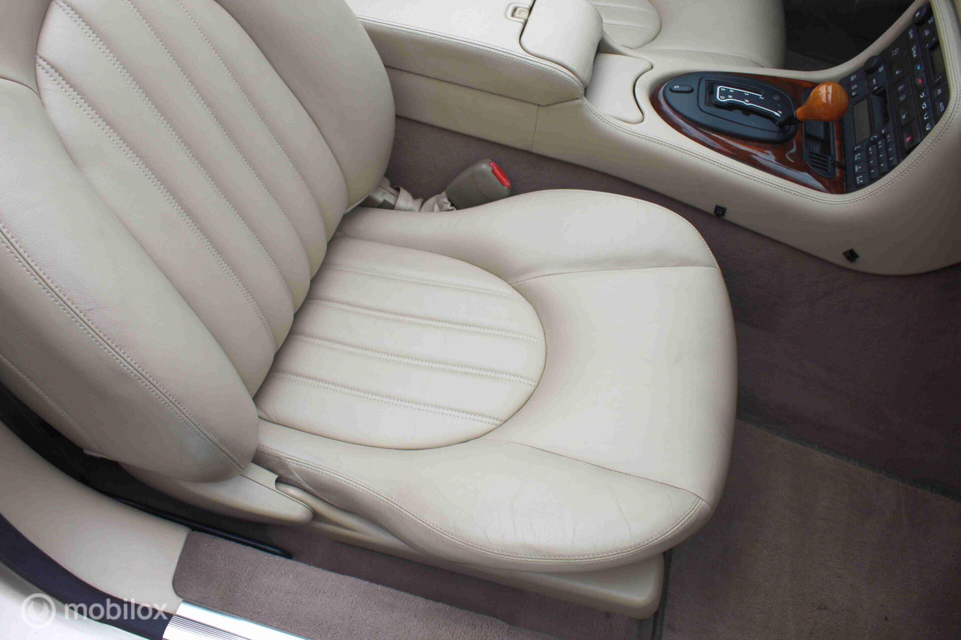 Foto van Jaguar Xk8