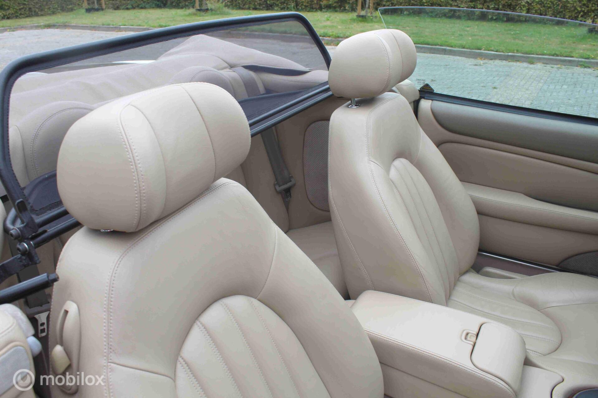 Foto van Jaguar Xk8