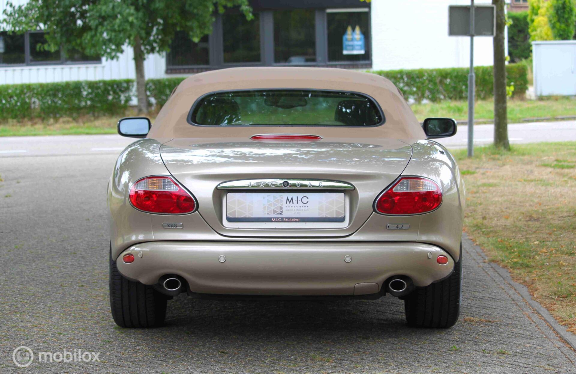 Foto van Jaguar Xk8