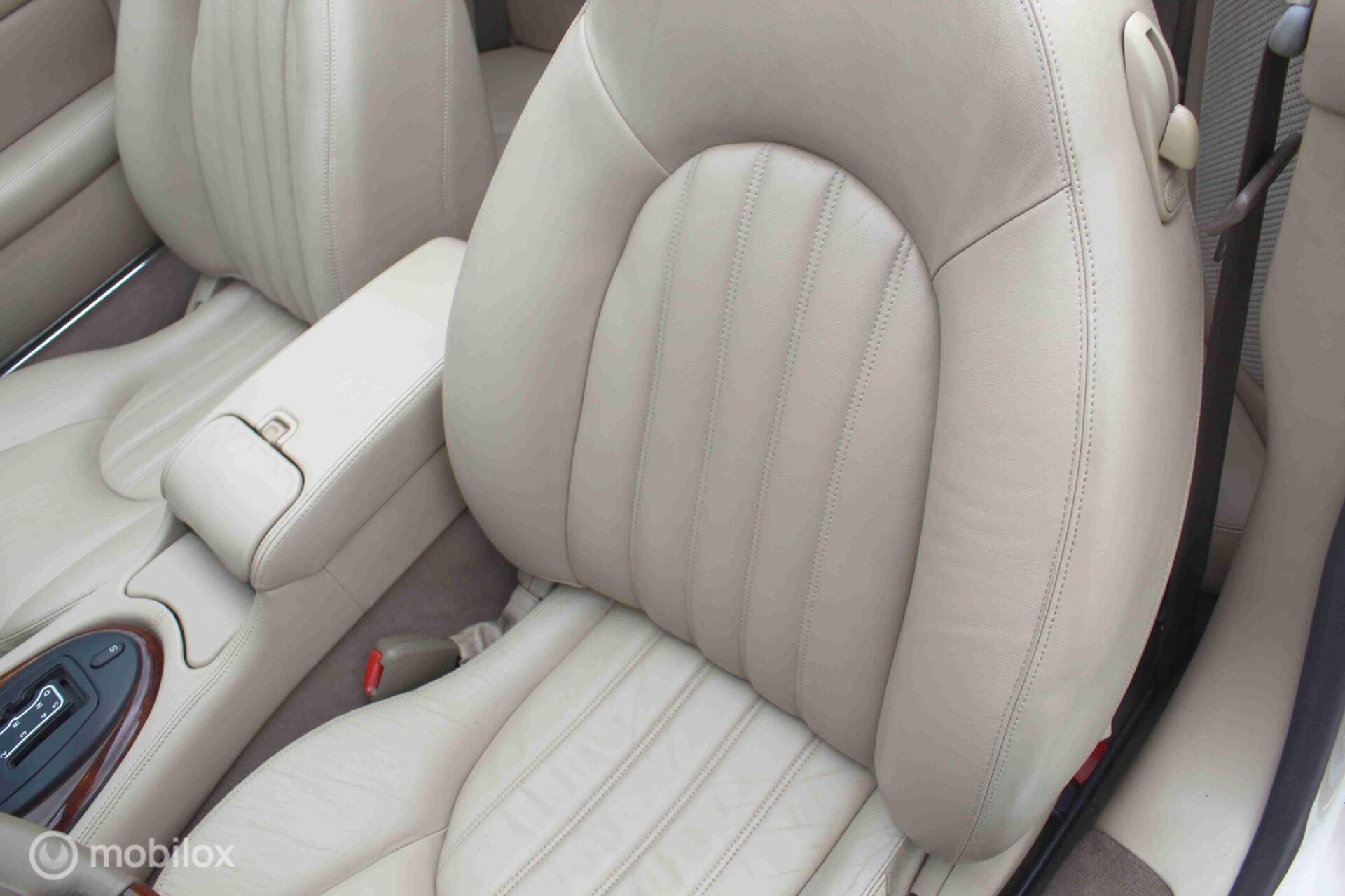 Foto van Jaguar Xk8