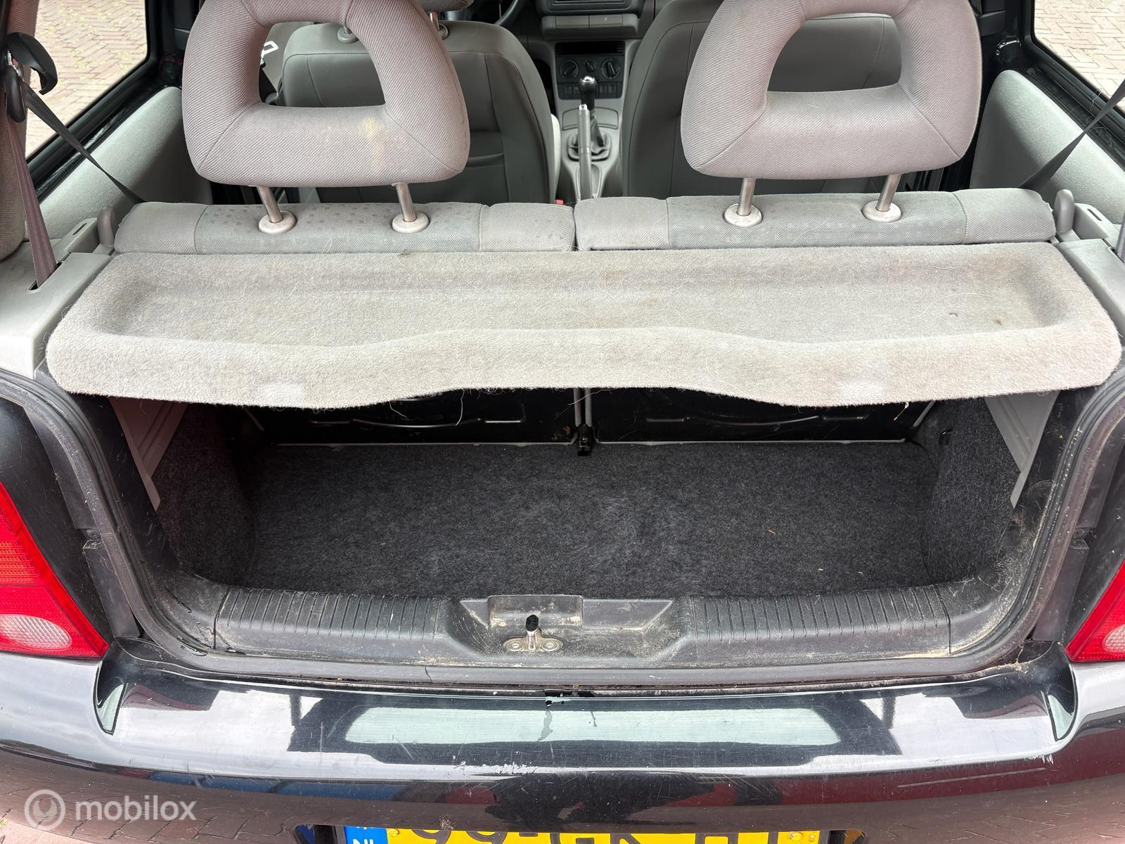 Foto van Volkswagen Lupo