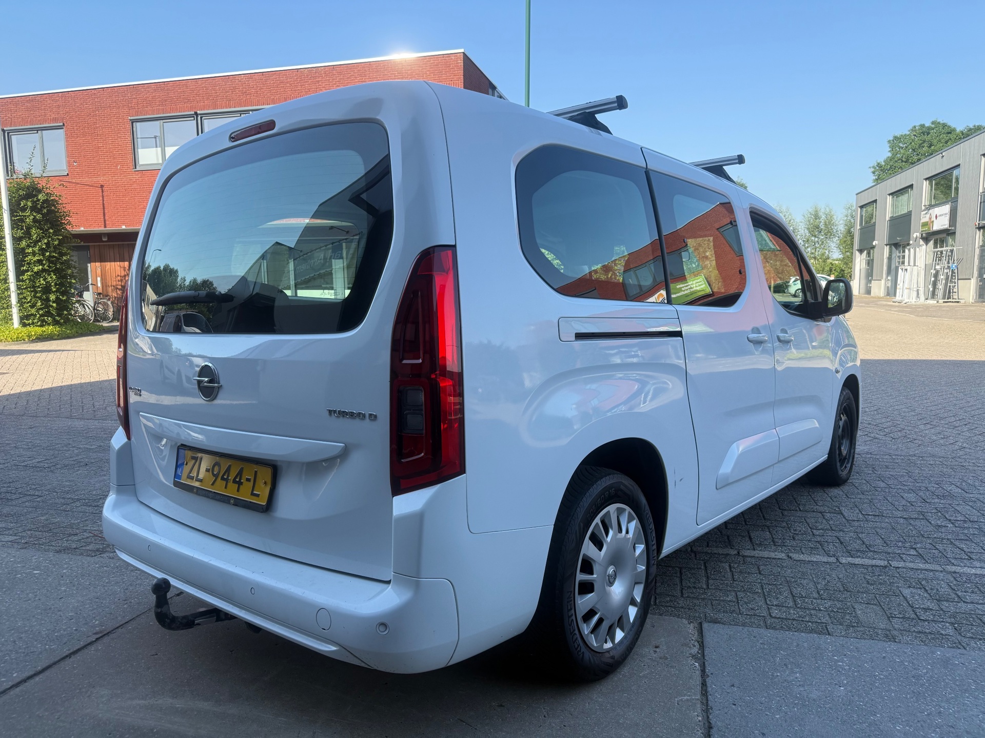 Foto van Opel Combo Life