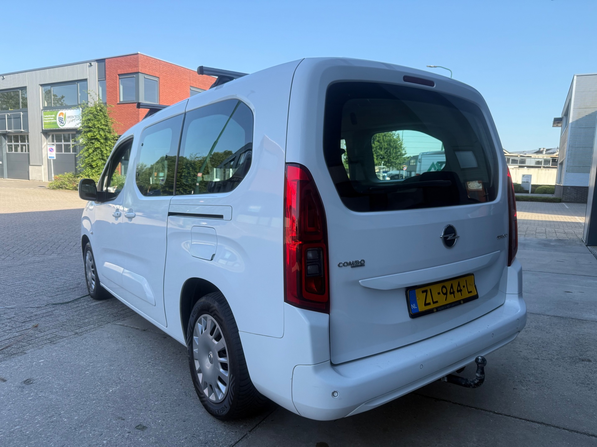 Foto van Opel Combo Life