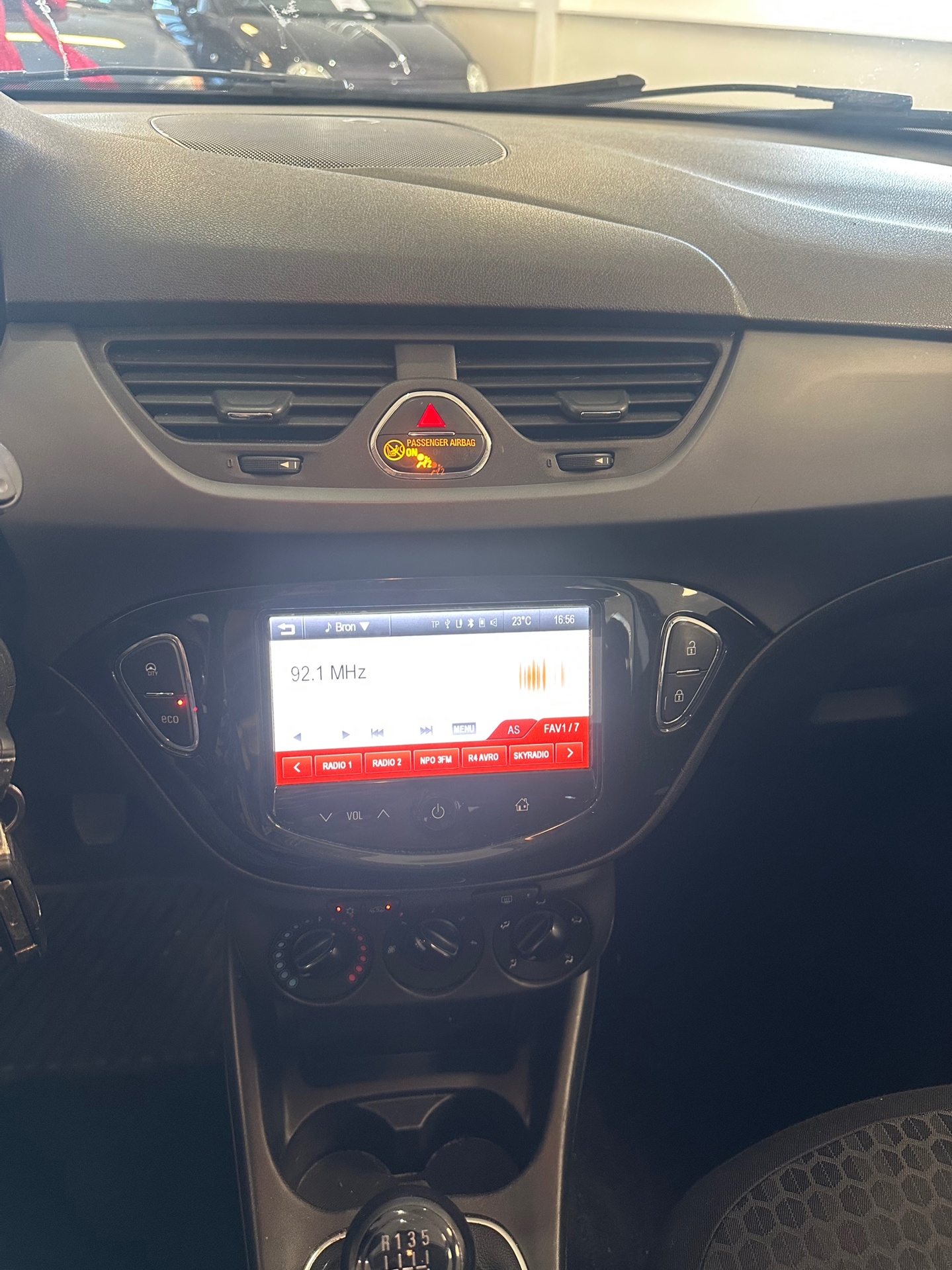 Foto van Opel Corsa-e