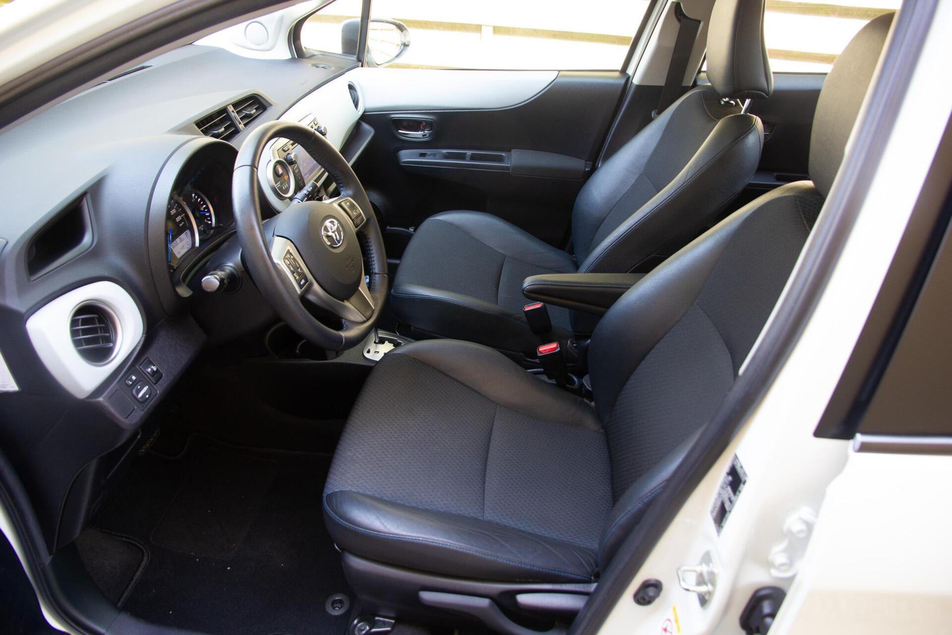 Foto van Toyota Toyota Yaris Hybrid