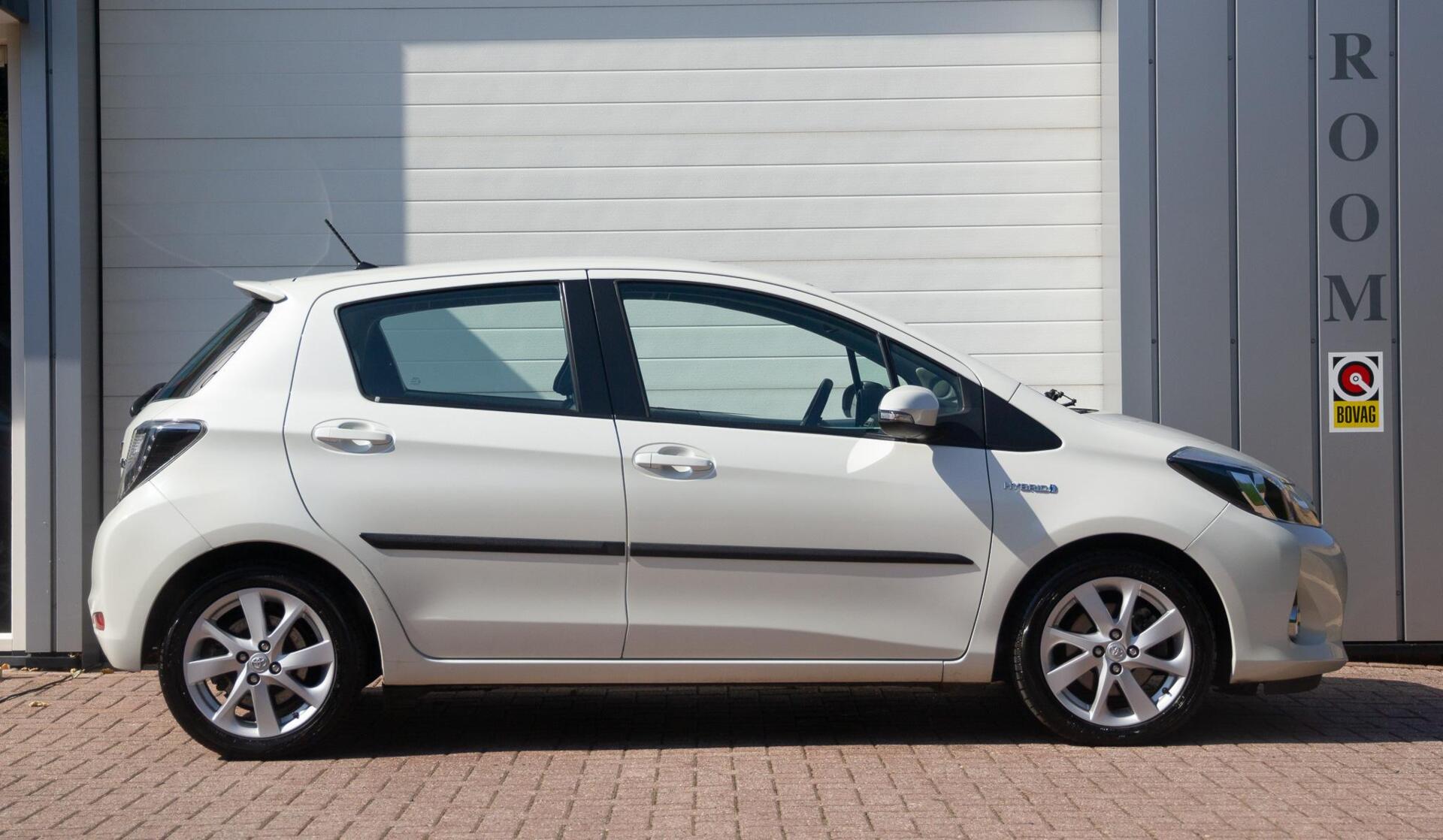 Foto van Toyota Toyota Yaris Hybrid