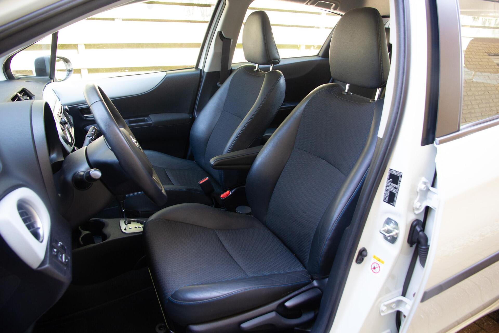 Foto van Toyota Toyota Yaris Hybrid