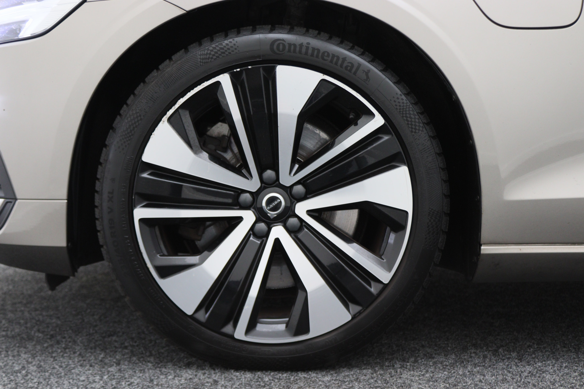 Foto van Volvo V60 T6 Twin Engine