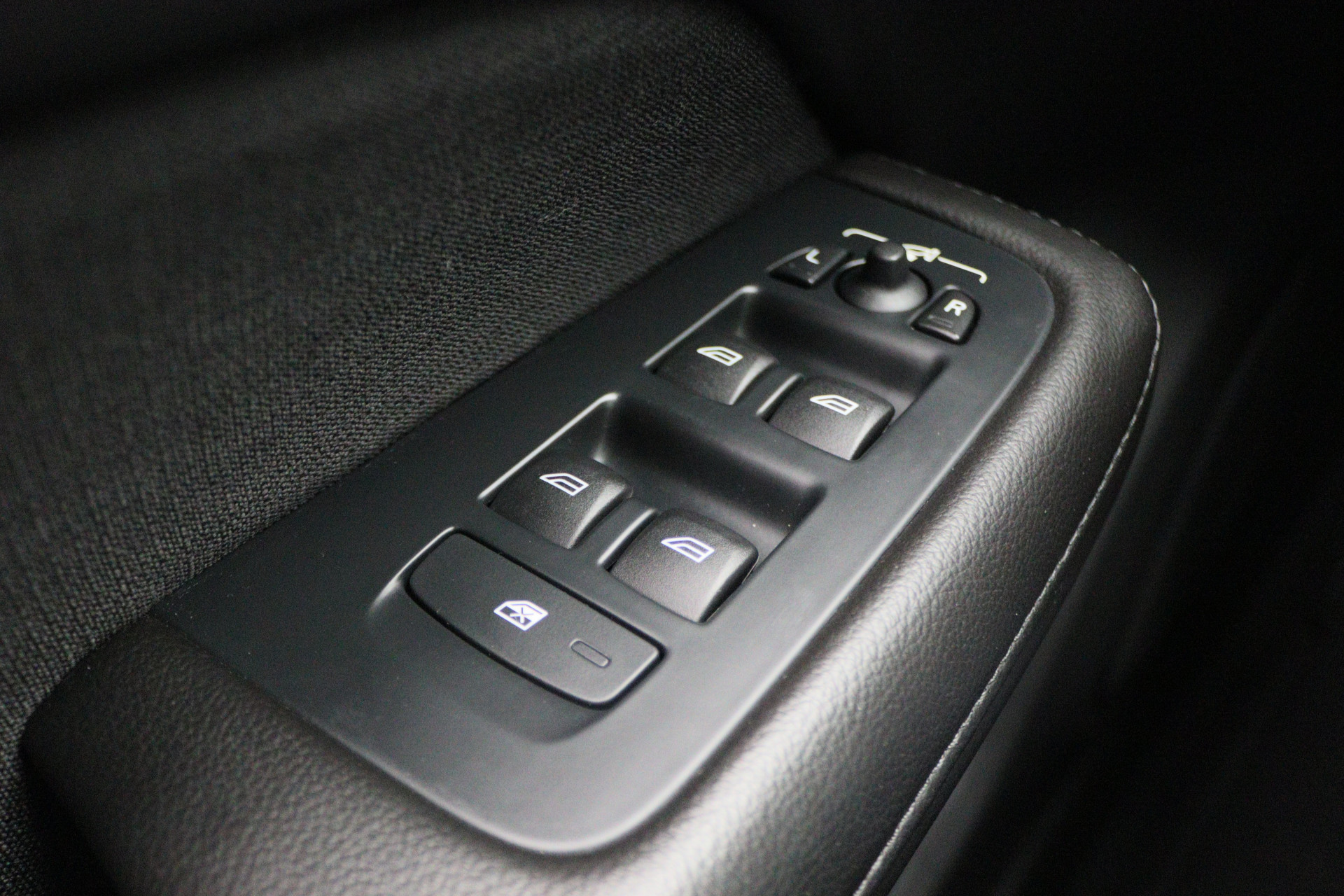 Foto van Volvo V60 T6 Twin Engine