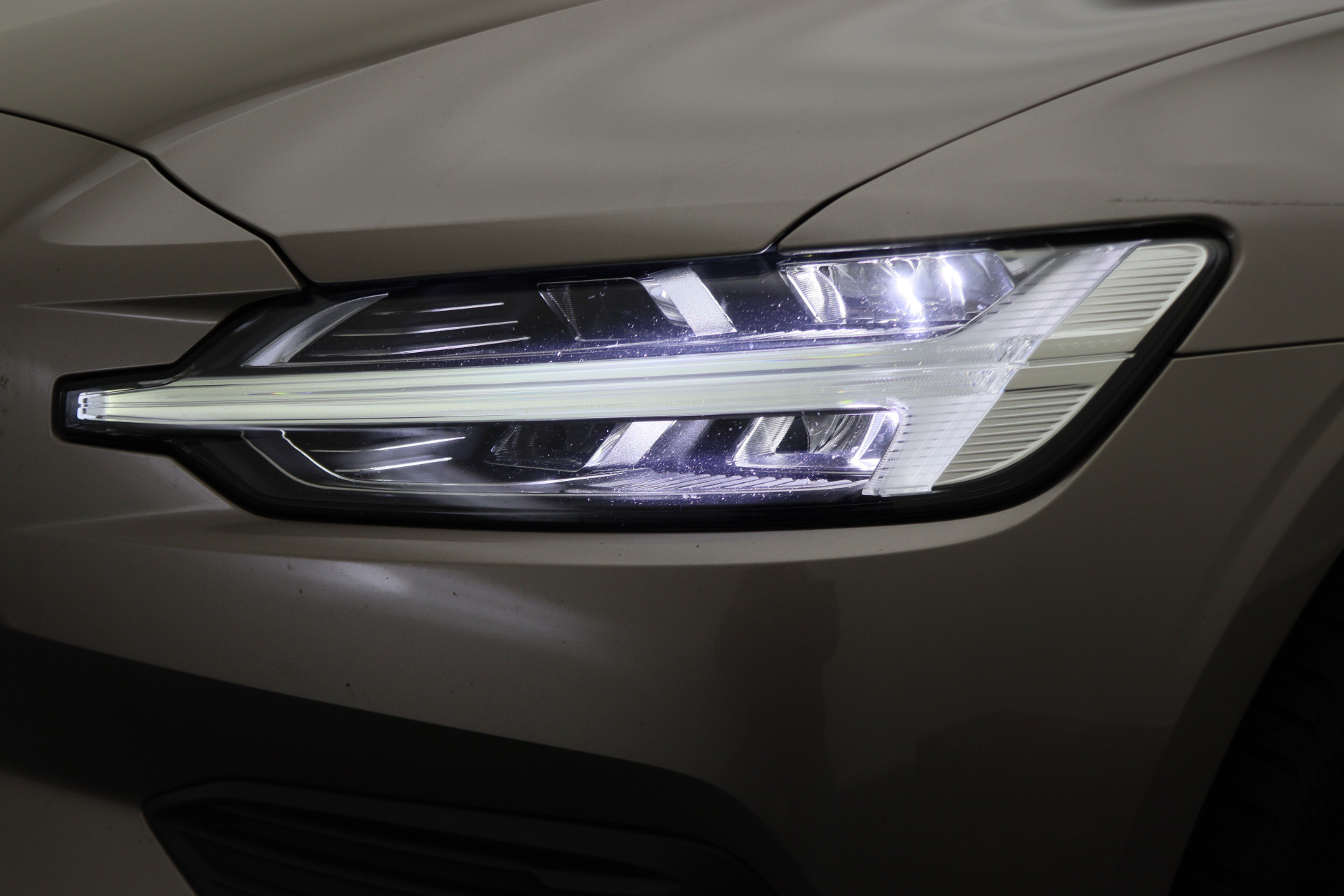 Foto van Volvo V60 T6 Twin Engine