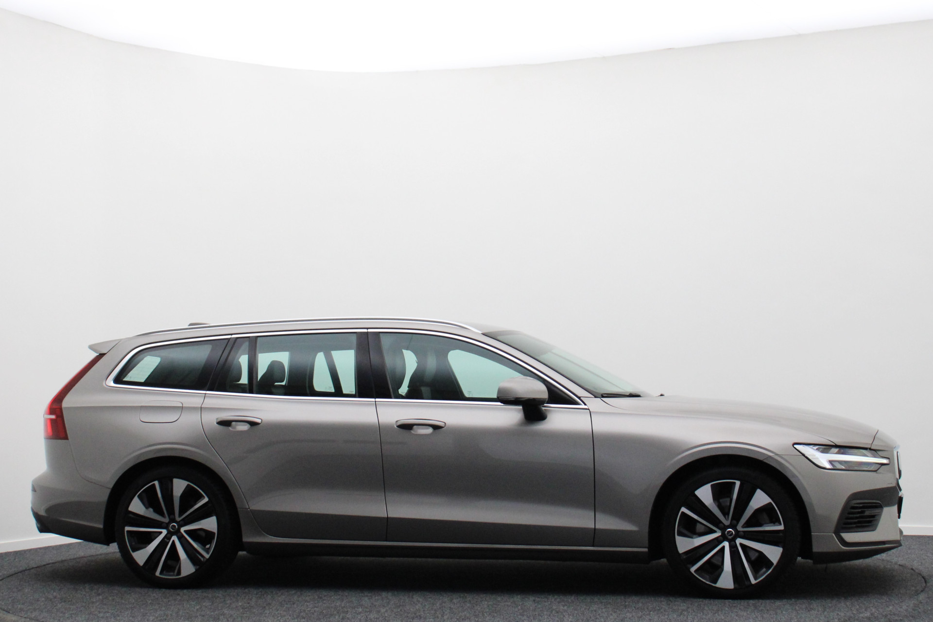 Foto van Volvo V60 T6 Twin Engine